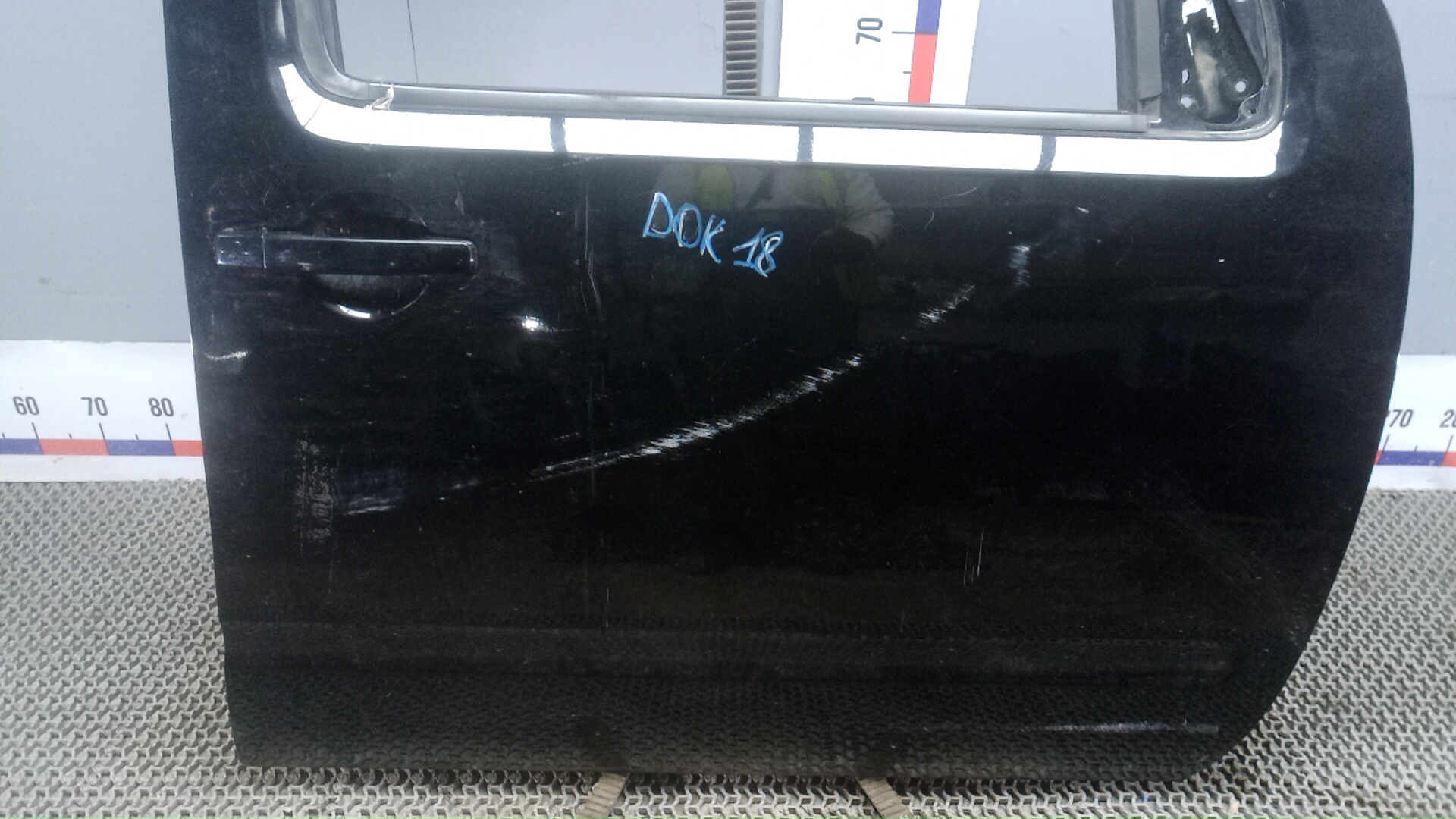 Дверь передняя правая