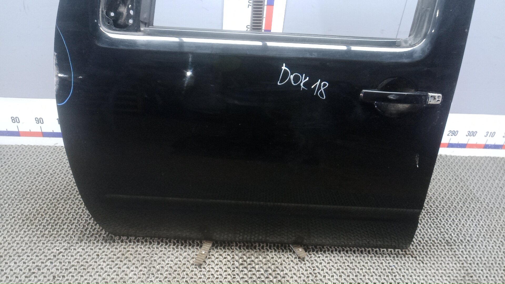 Дверь передняя левая