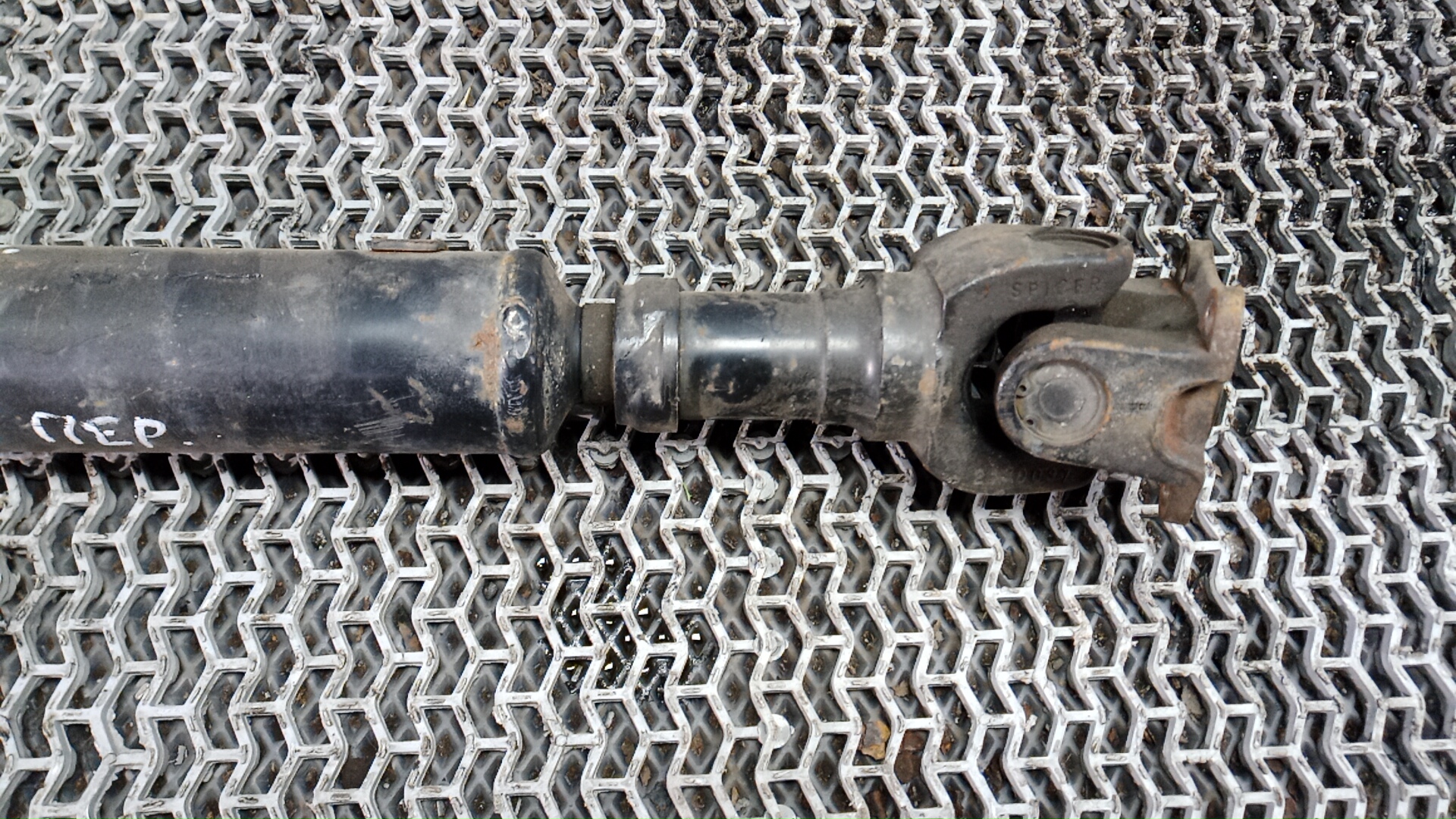 Вал карданный