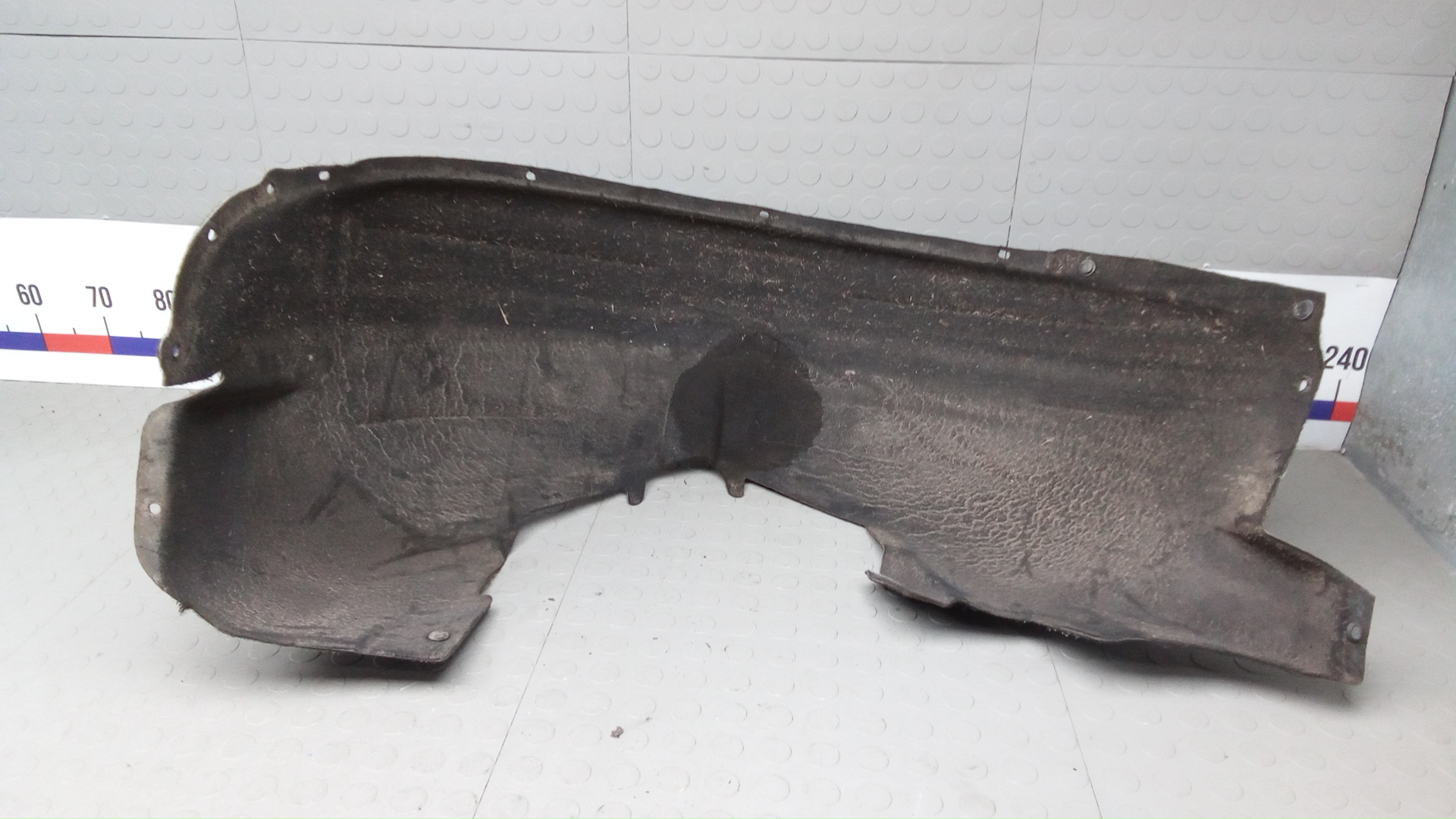 Локер передний правый