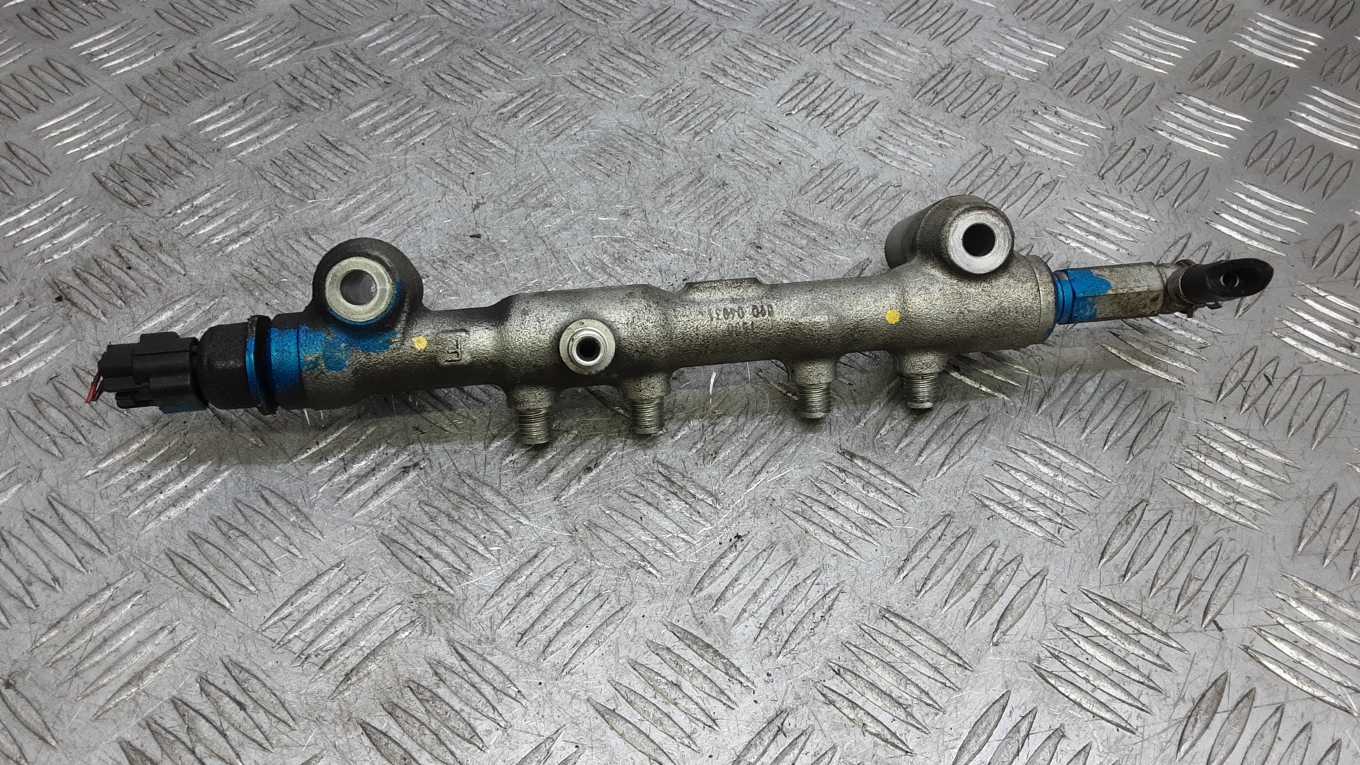 Рейка топливная (рампа)