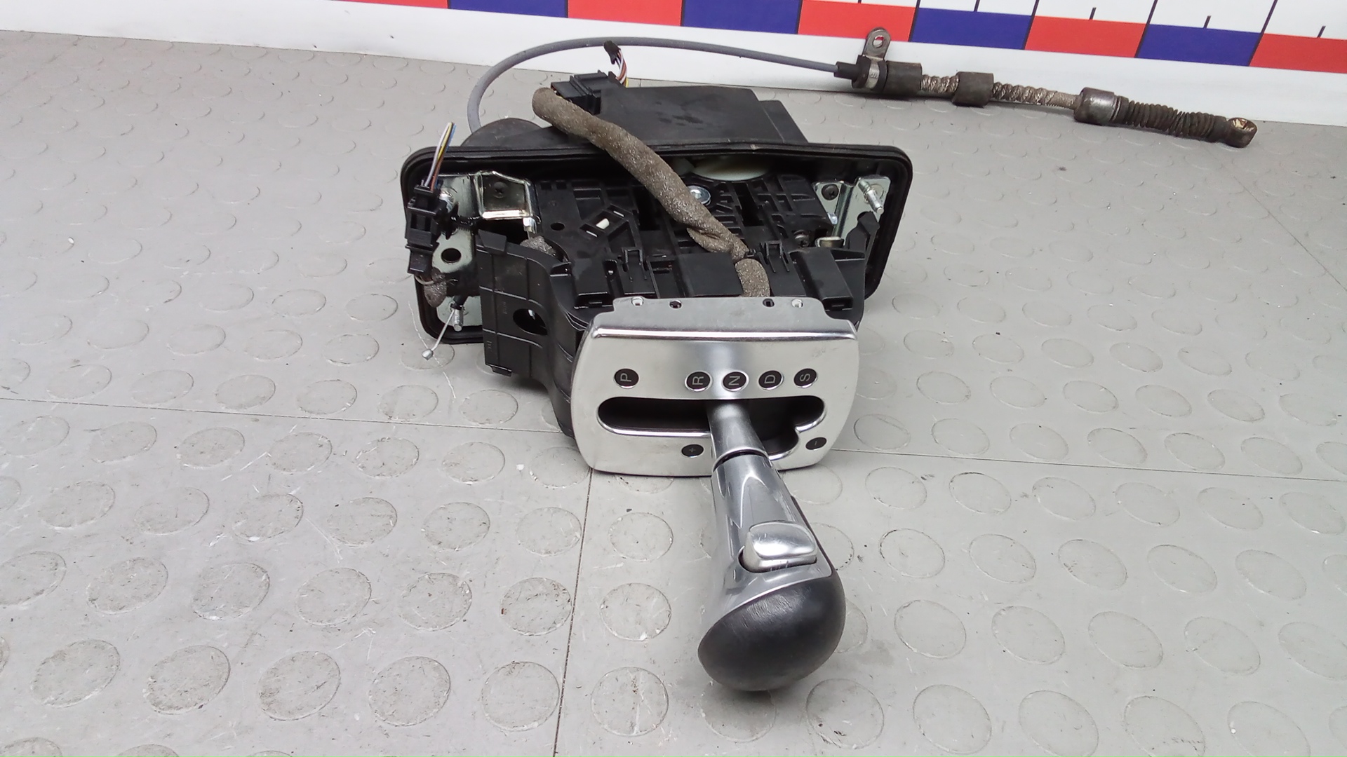 Кулиса МКПП / АКПП