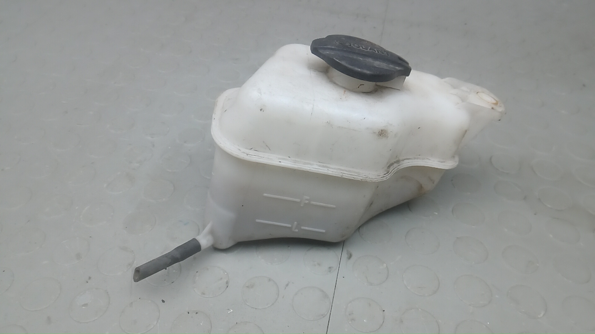 Бачок расширительный