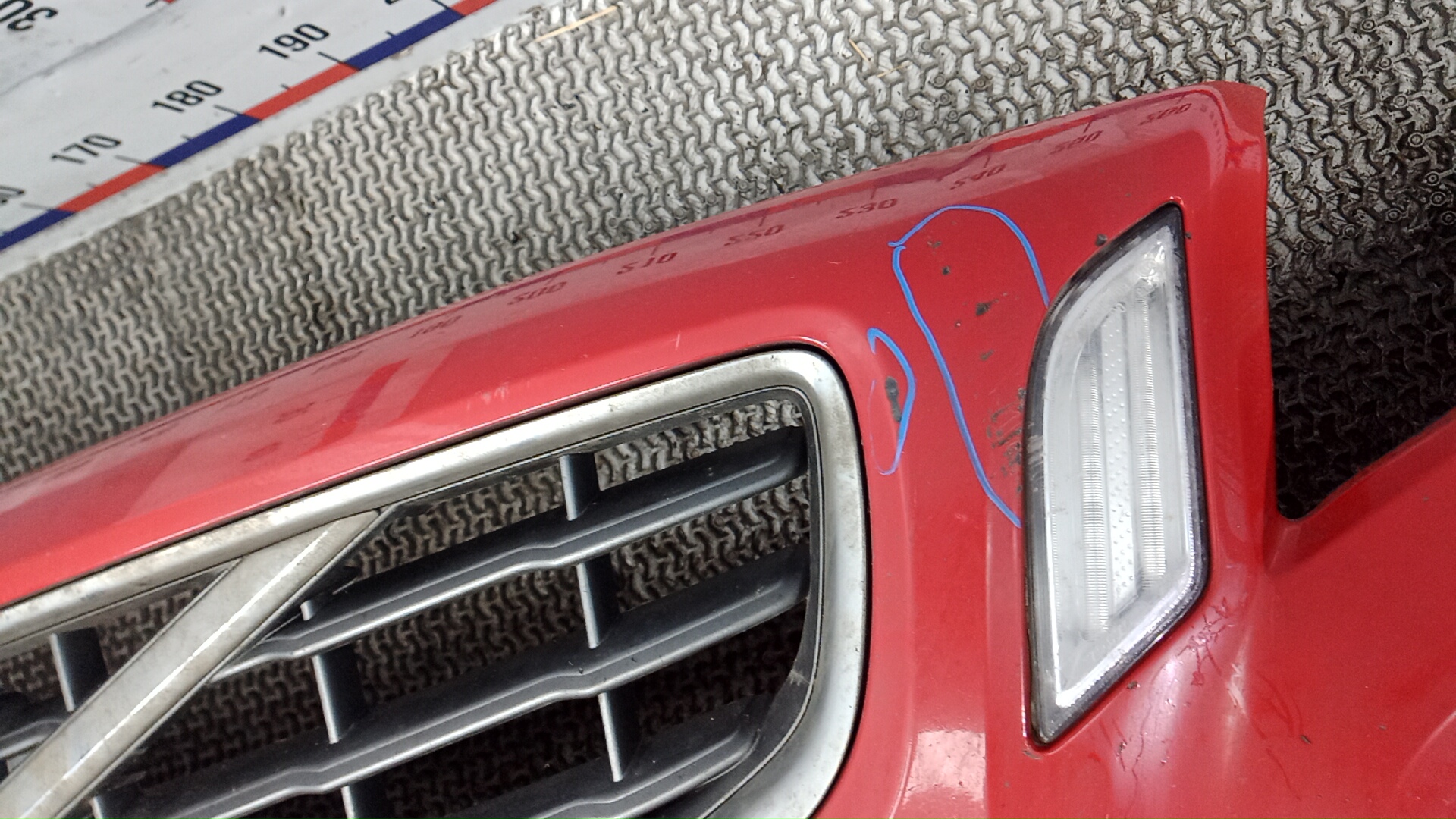 Бампер передний