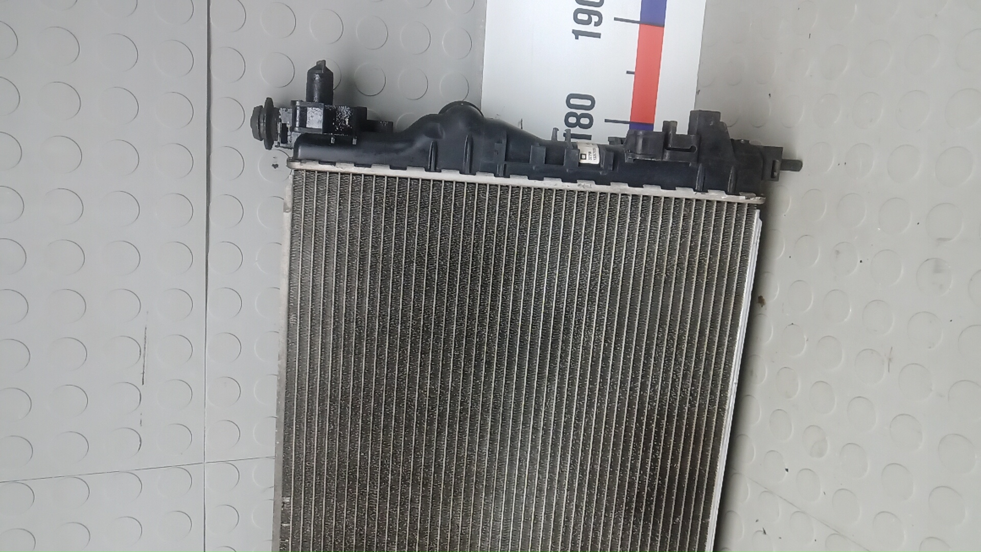 Радиатор охлаждения двигателя основной