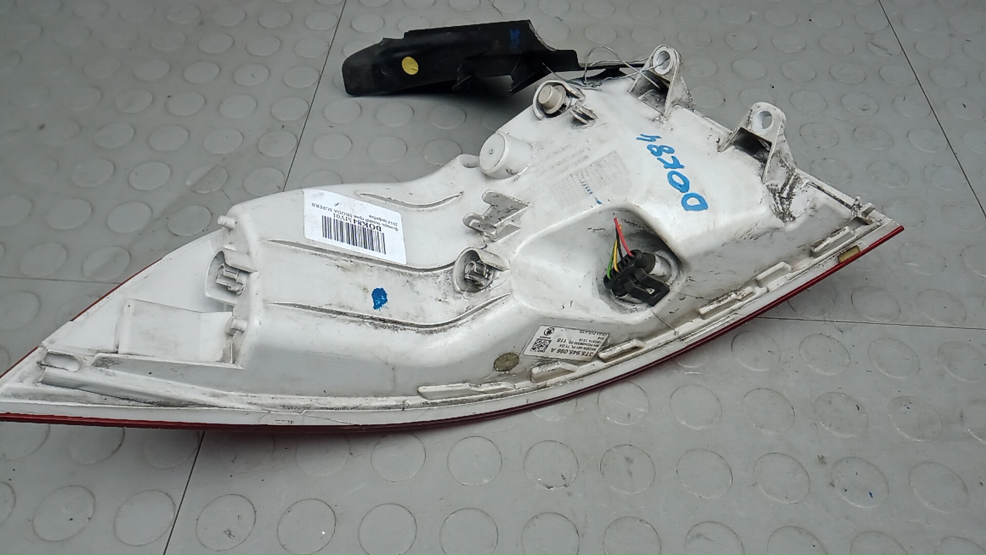 Фонарь задний правый