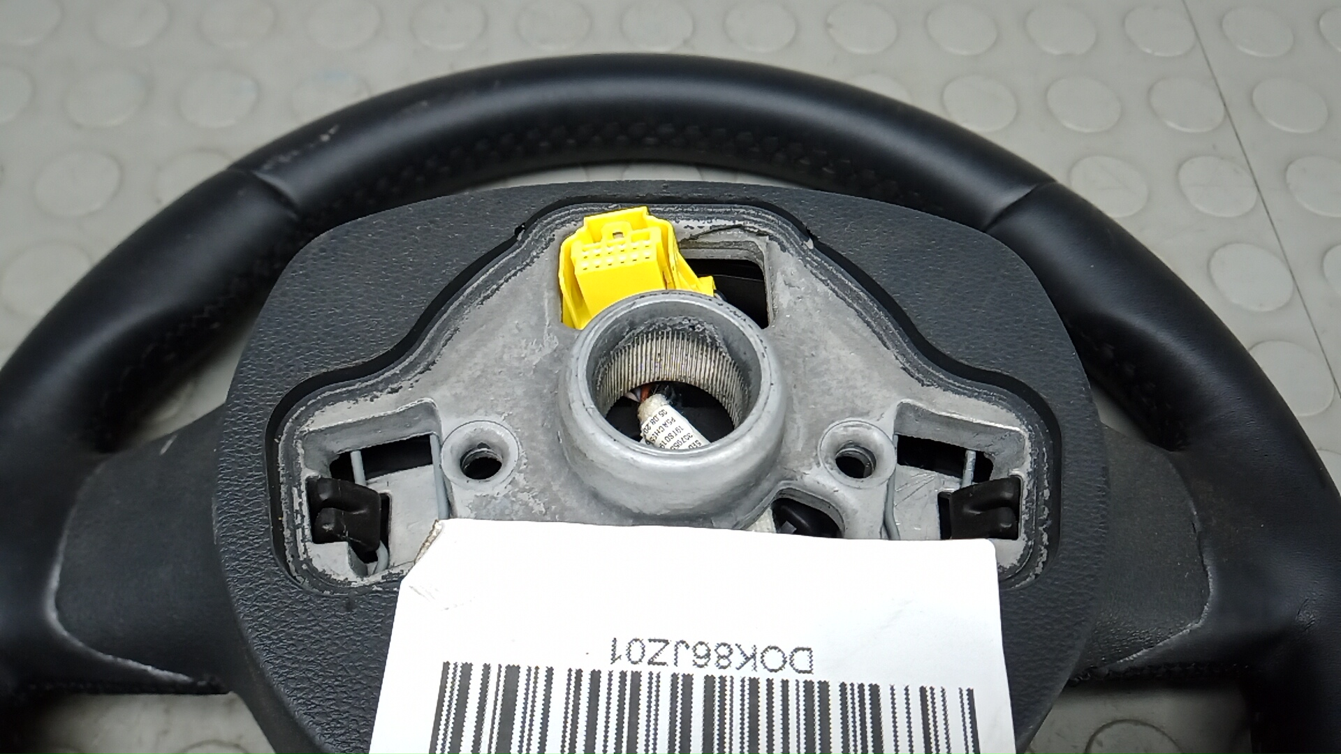 Рулевое колесо (руль)