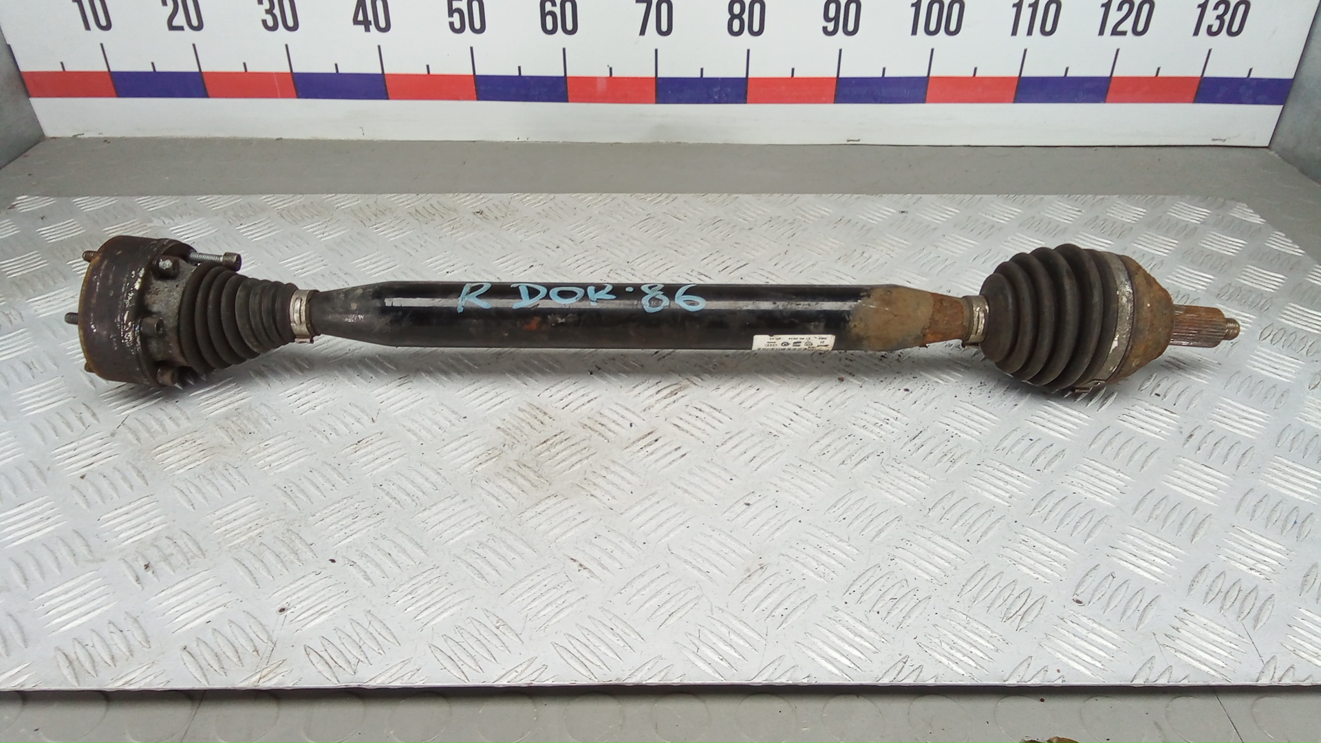 Полуось передняя правая