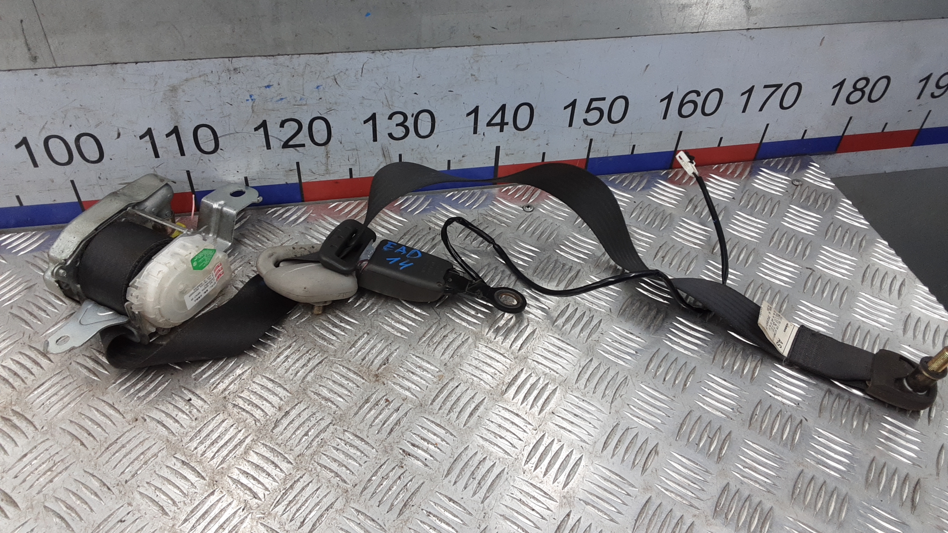 Ремень безопасности с пиропатроном