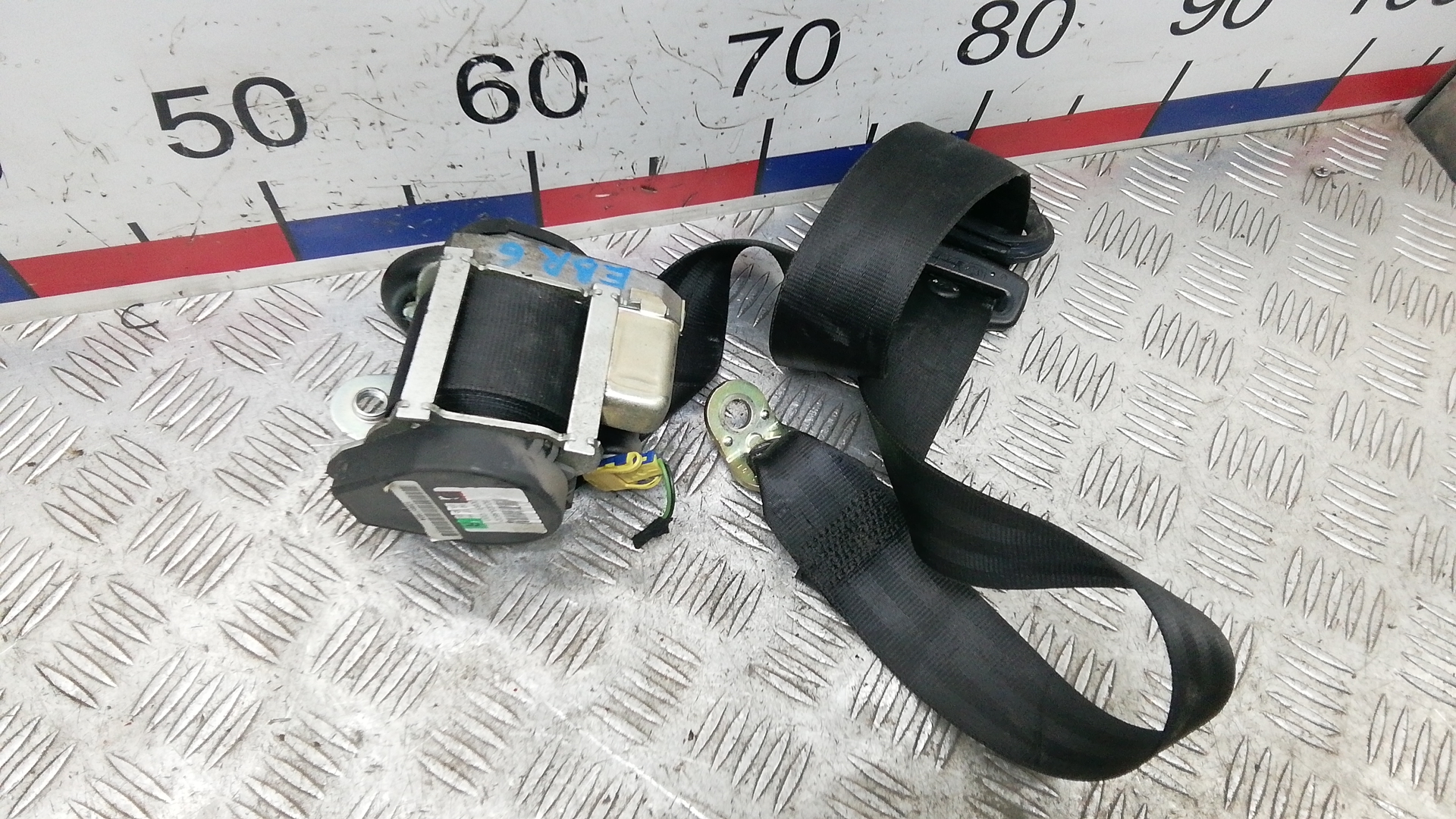 Ремень безопасности с пиропатроном