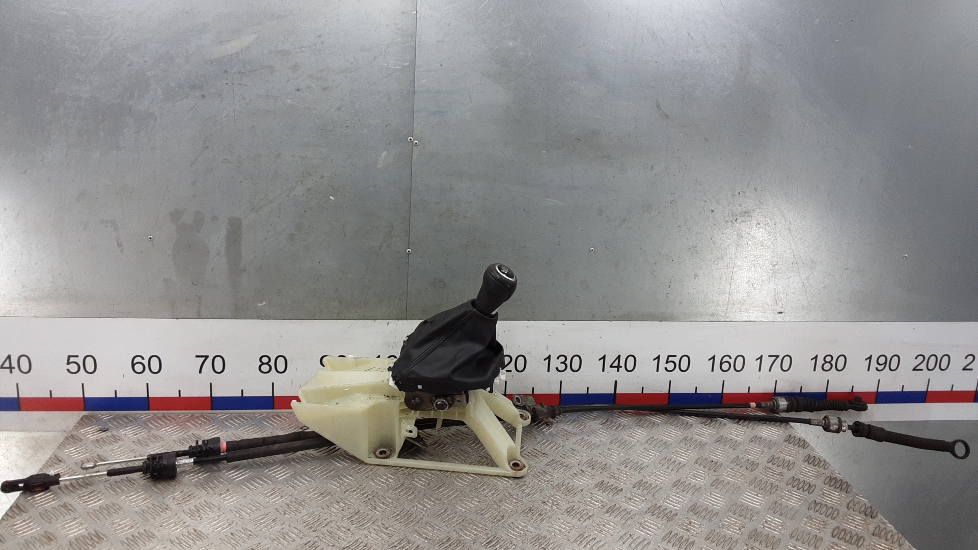 Кулиса МКПП / АКПП