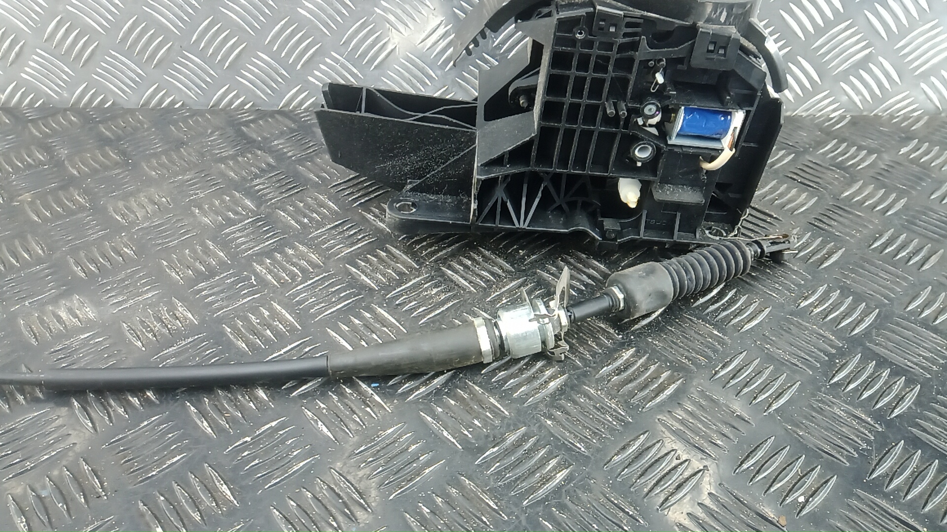 Кулиса МКПП / АКПП