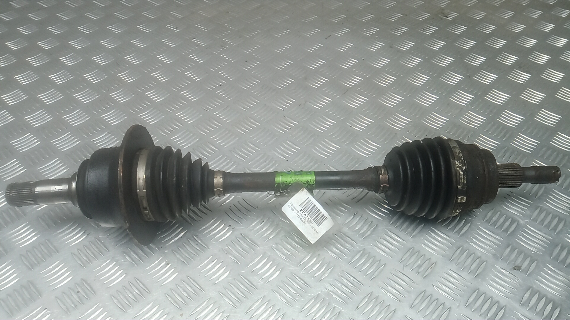 Полуось передняя левая