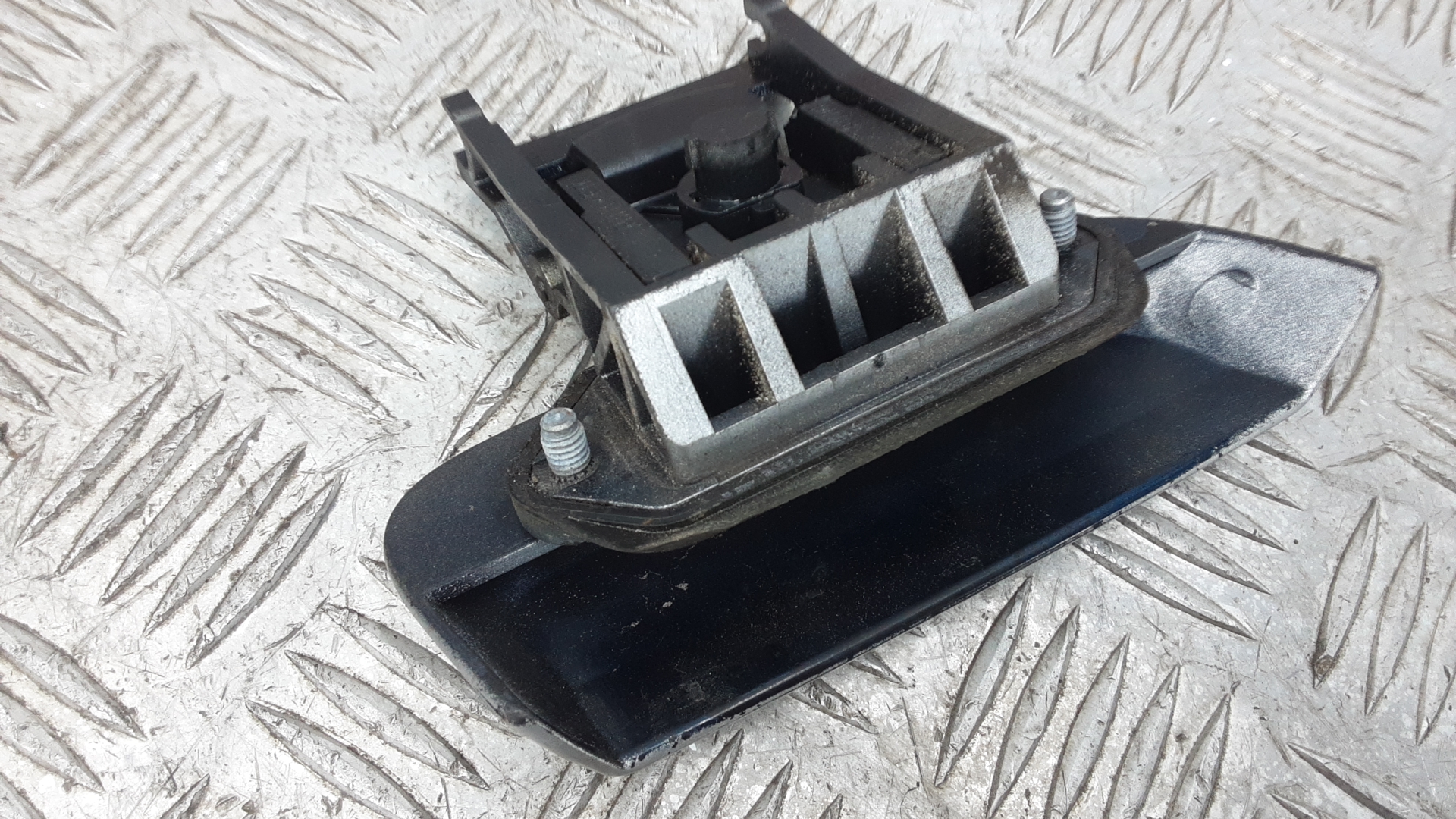 Ручка двери задней наружная правая