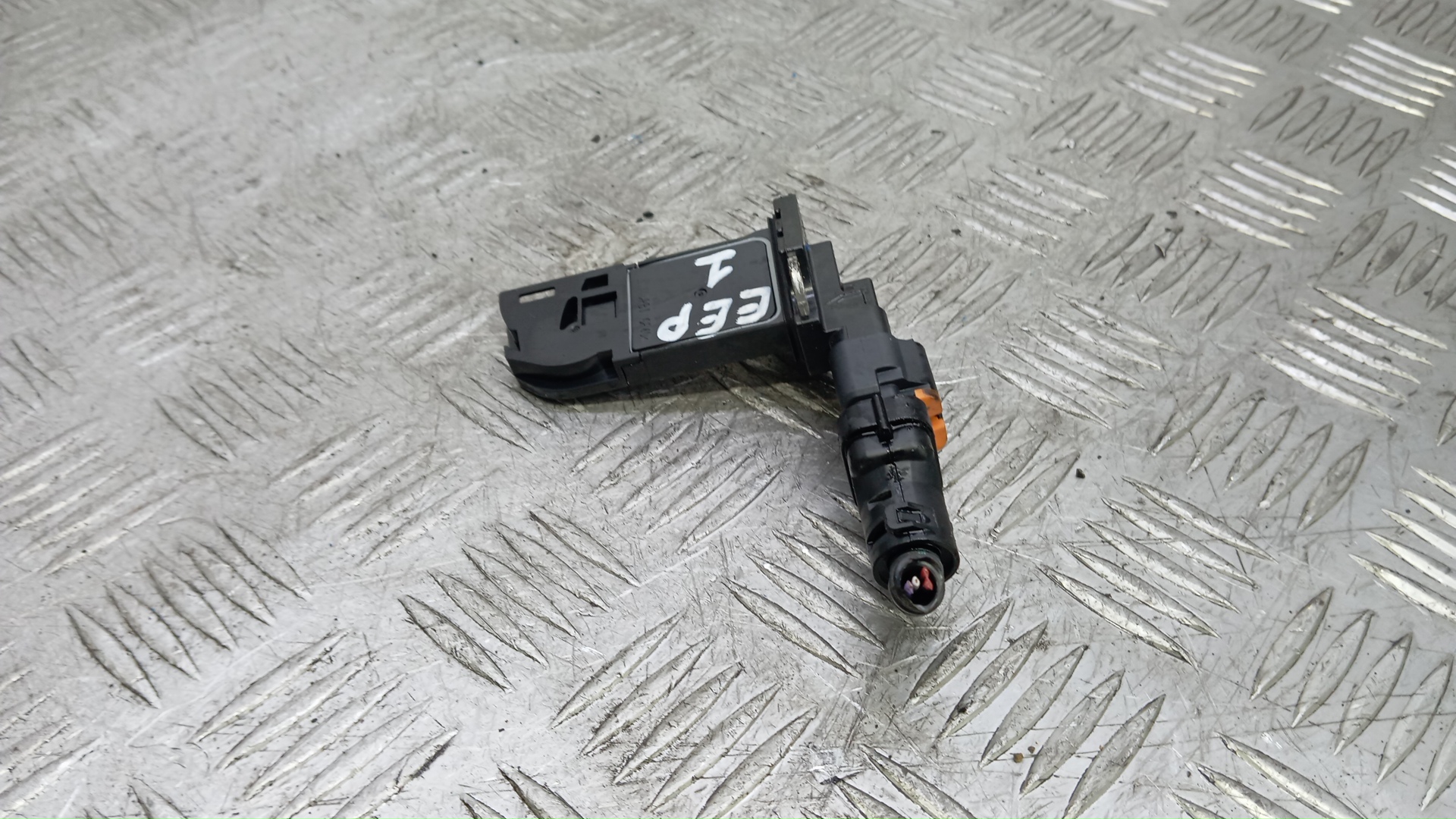 Расходомер воздуха (ДМРВ)