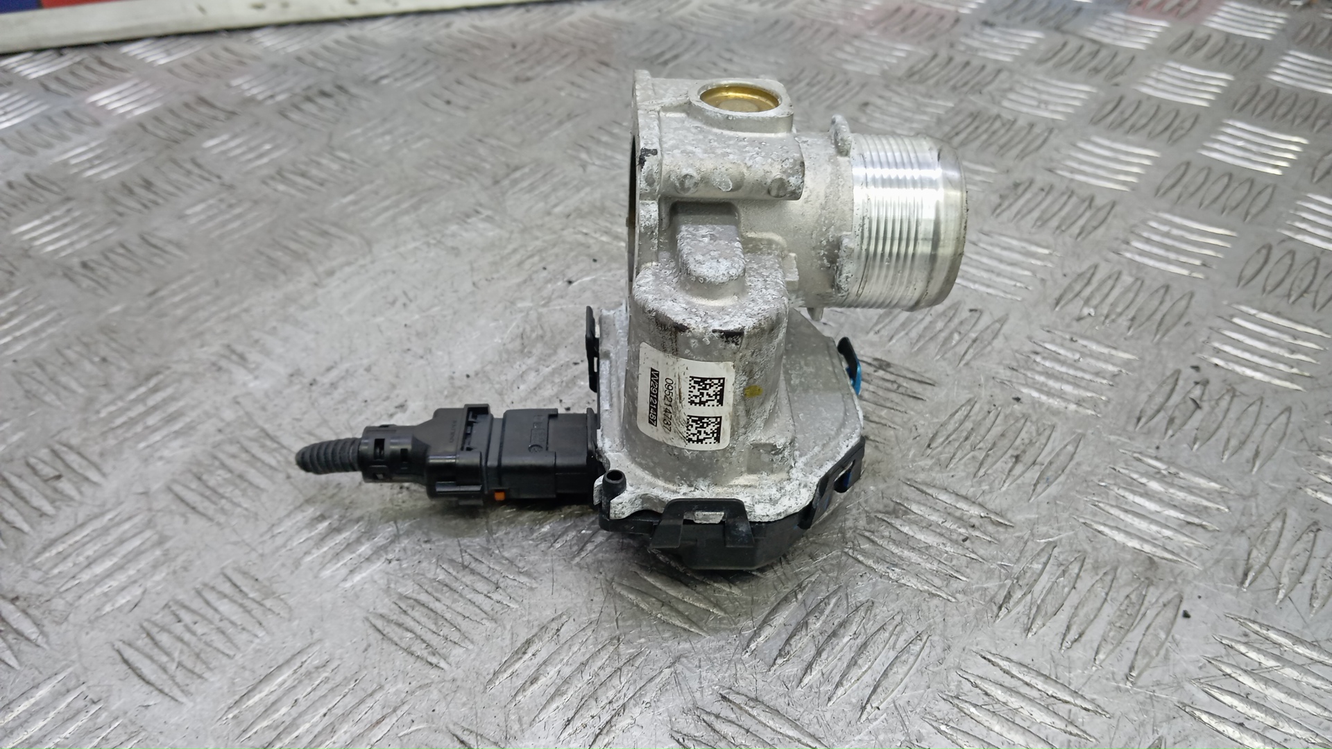 Заслонка дроссельная электрическая