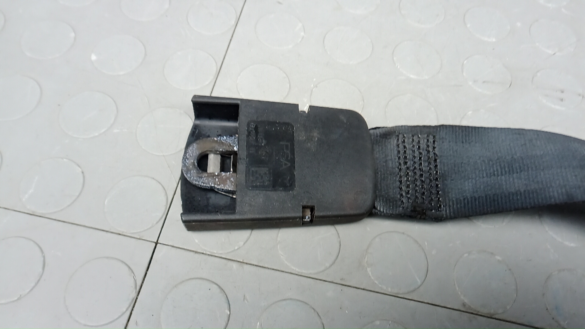 Ремень безопасности с пиропатроном