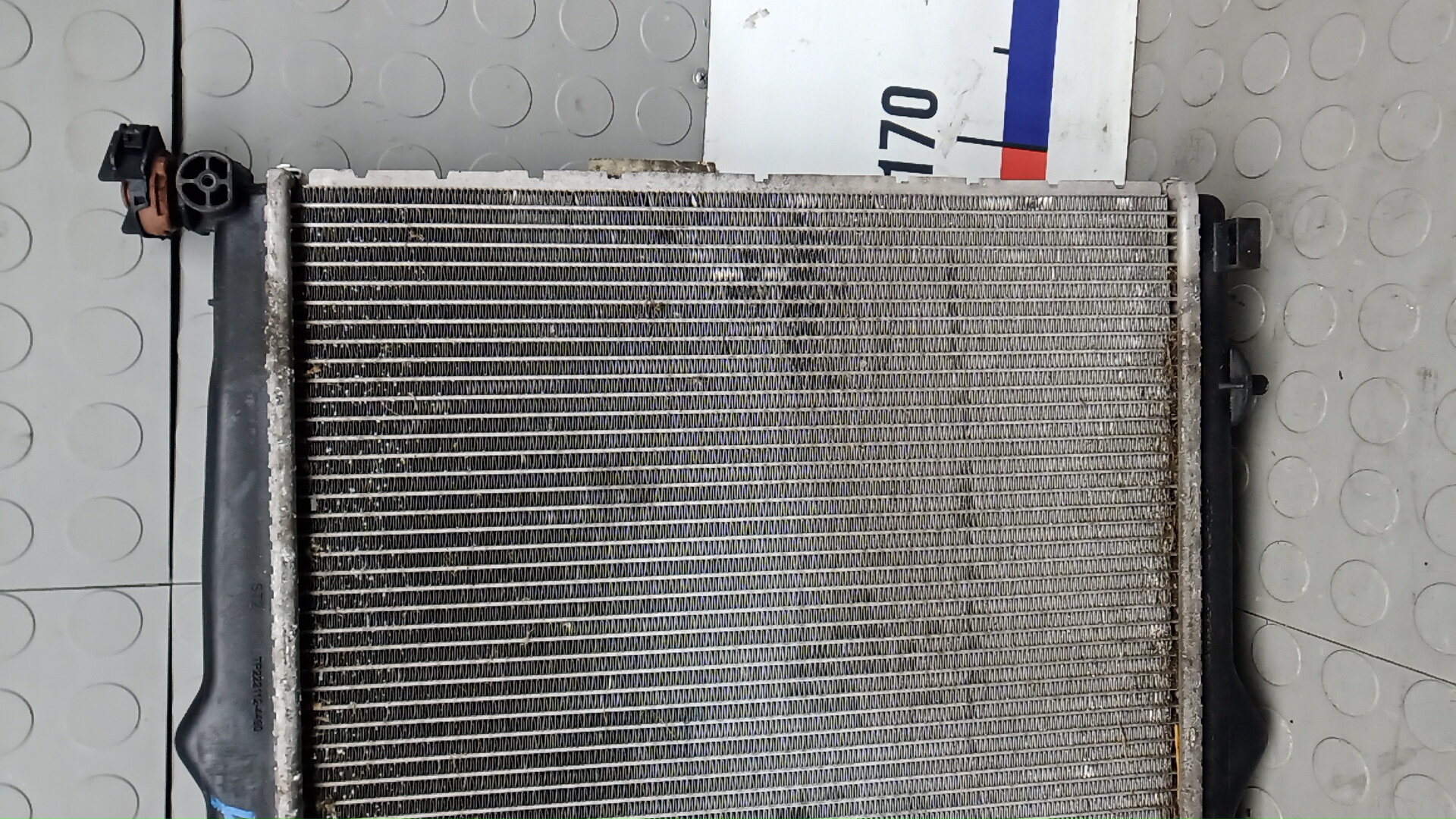 Радиатор охлаждения двигателя основной