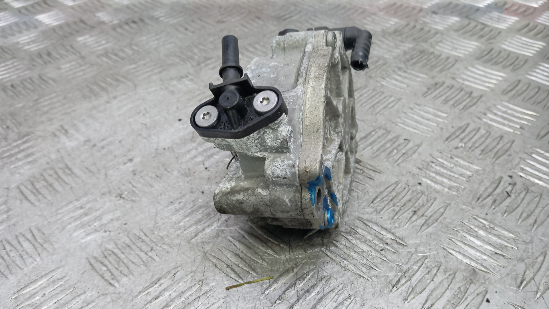 Насос вакуумный