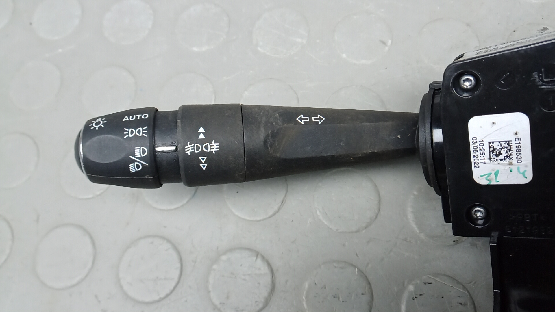 Переключатель подрулевой