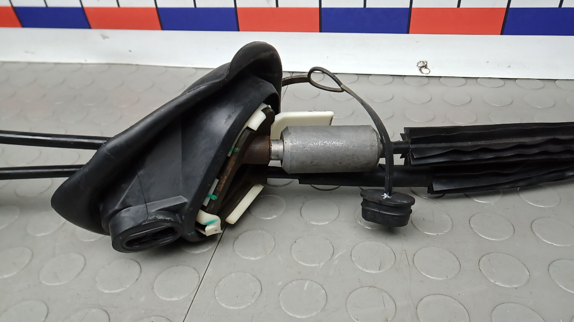 Кулиса МКПП / АКПП