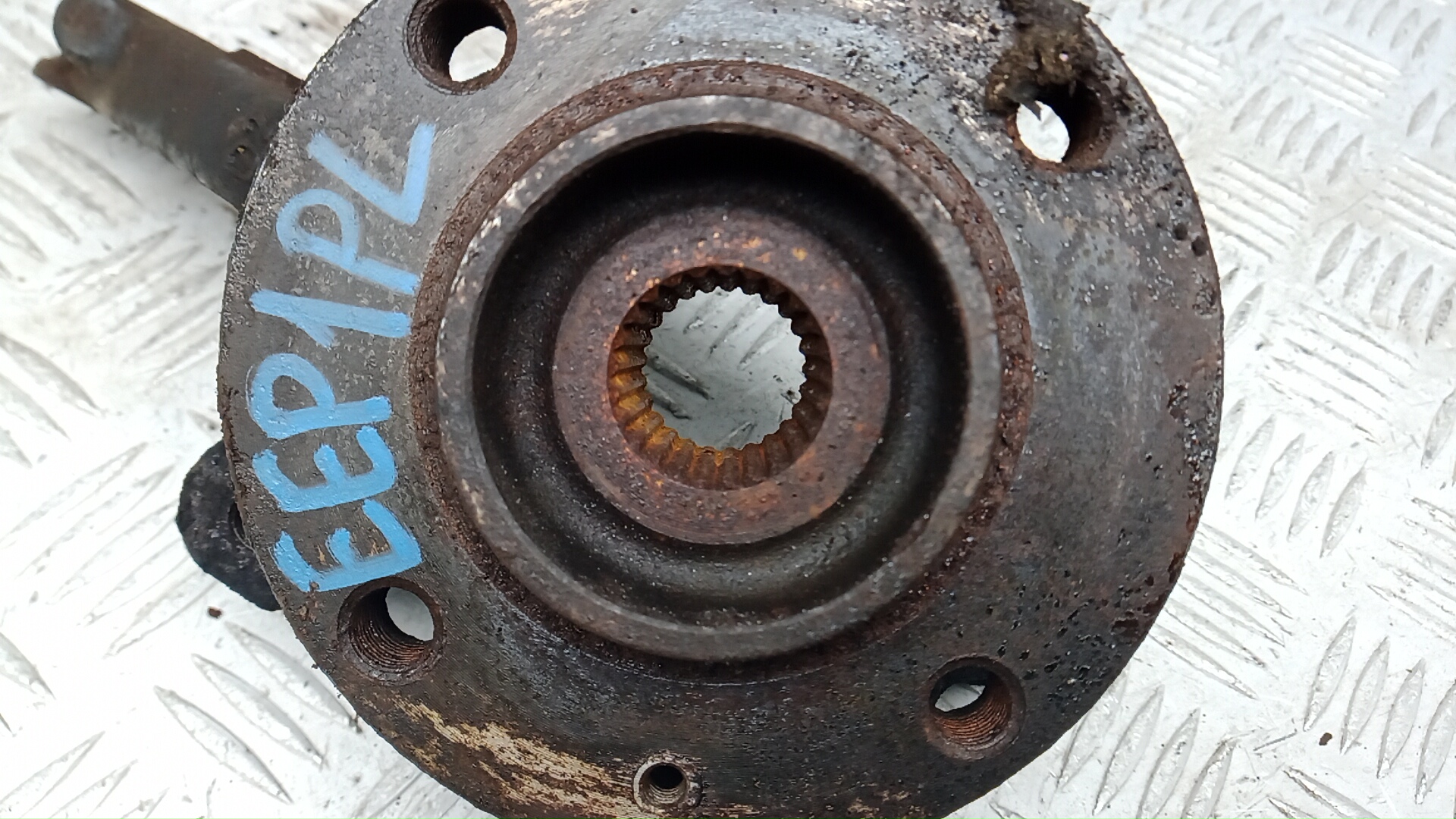 Ступица передняя