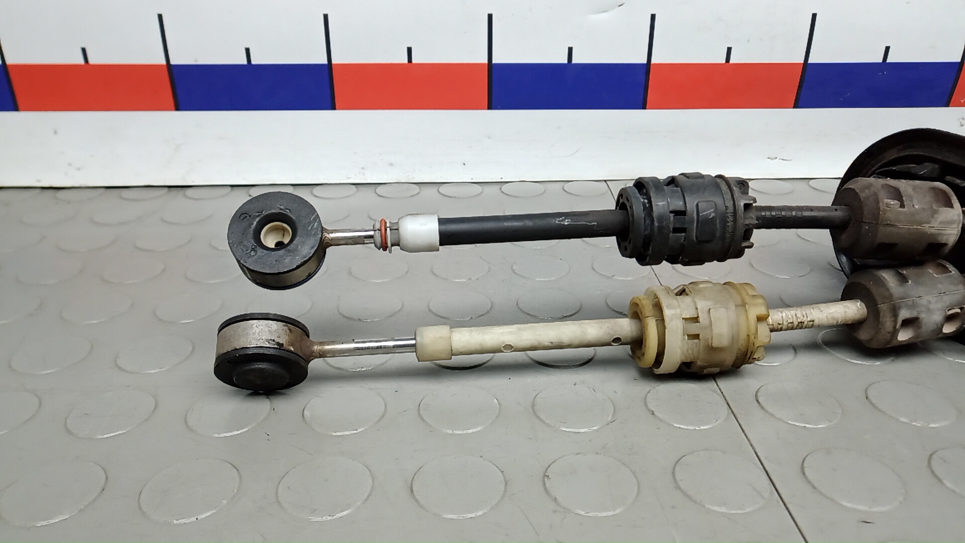 Трос КПП (выбора/переключения передач)