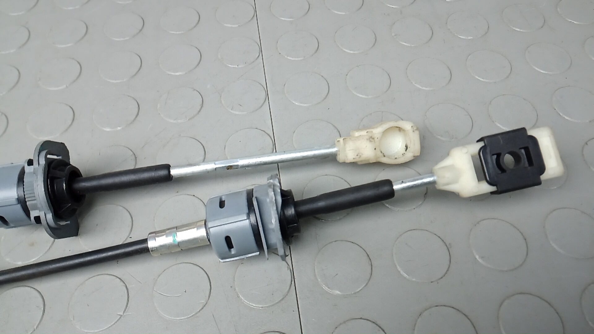 Трос КПП (выбора/переключения передач)