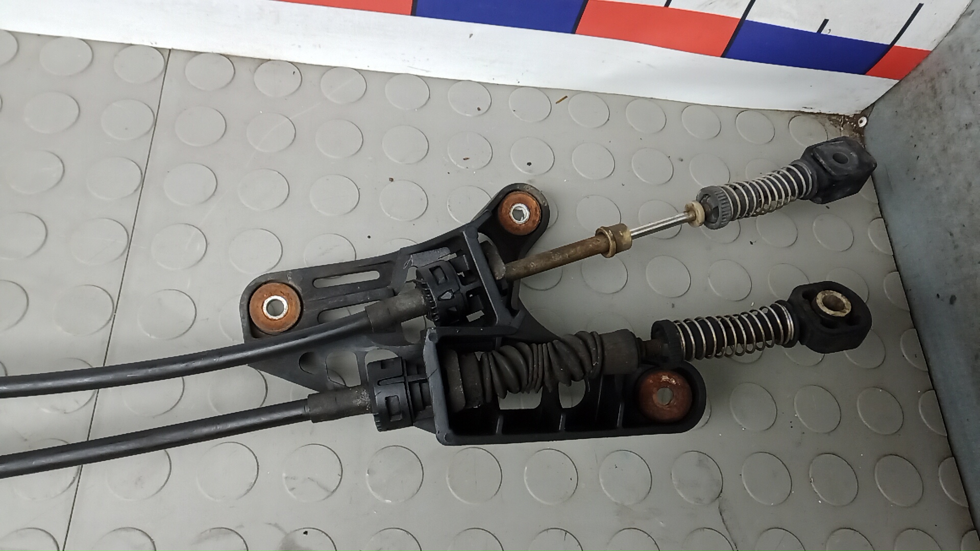 Кулиса МКПП / АКПП