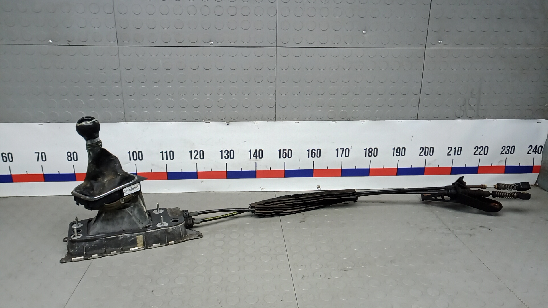 Кулиса МКПП / АКПП