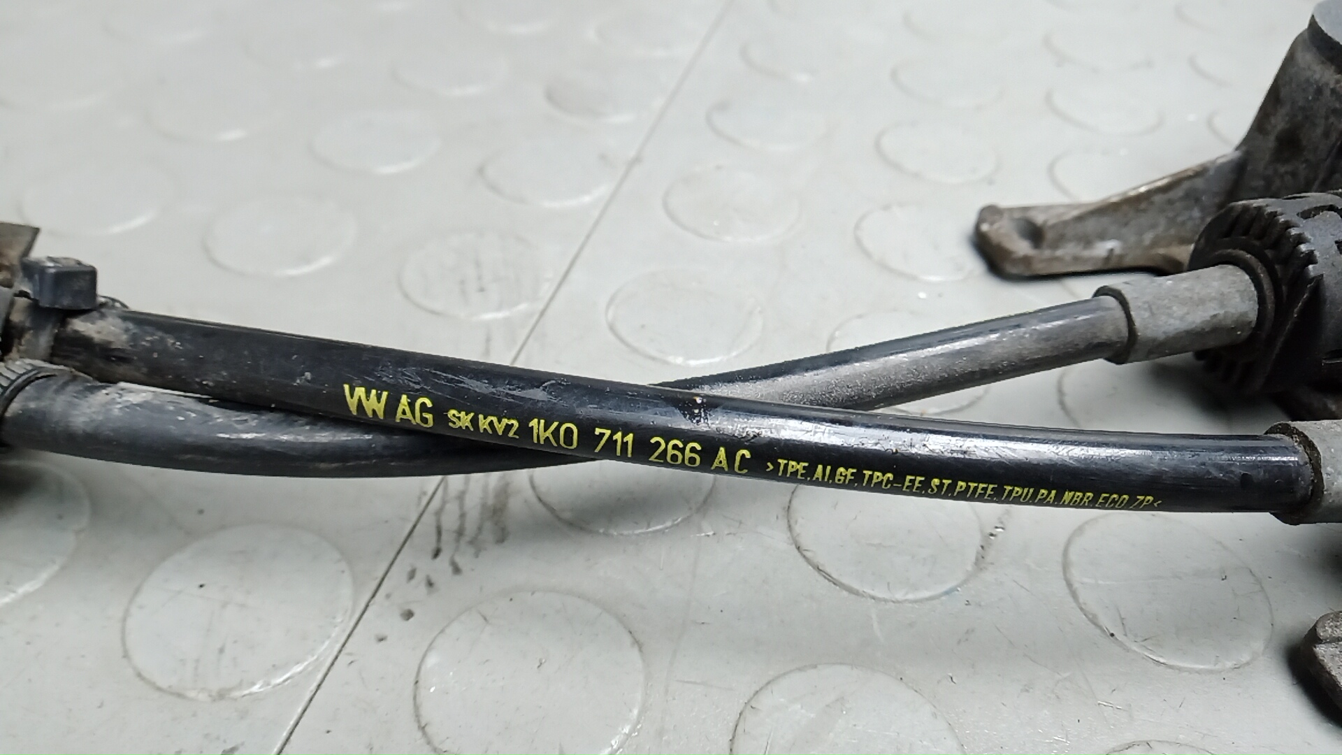 Кулиса МКПП / АКПП