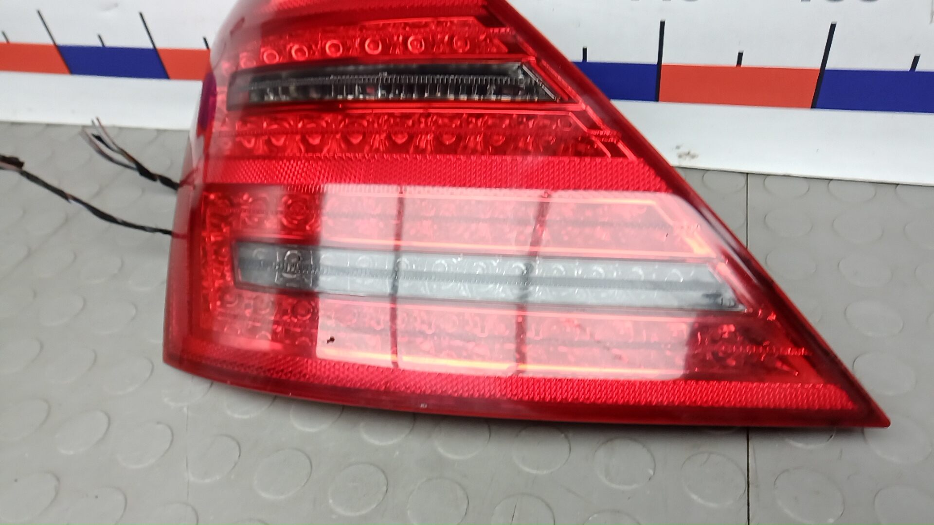 Фонарь задний левый