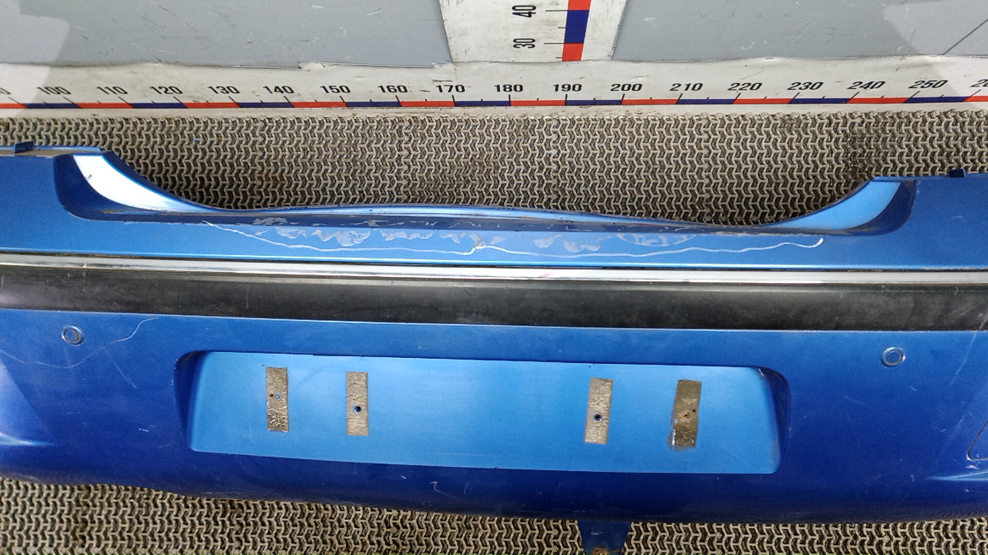 Бампер задний