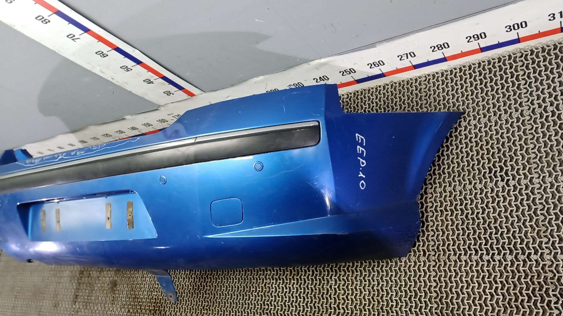 Бампер задний