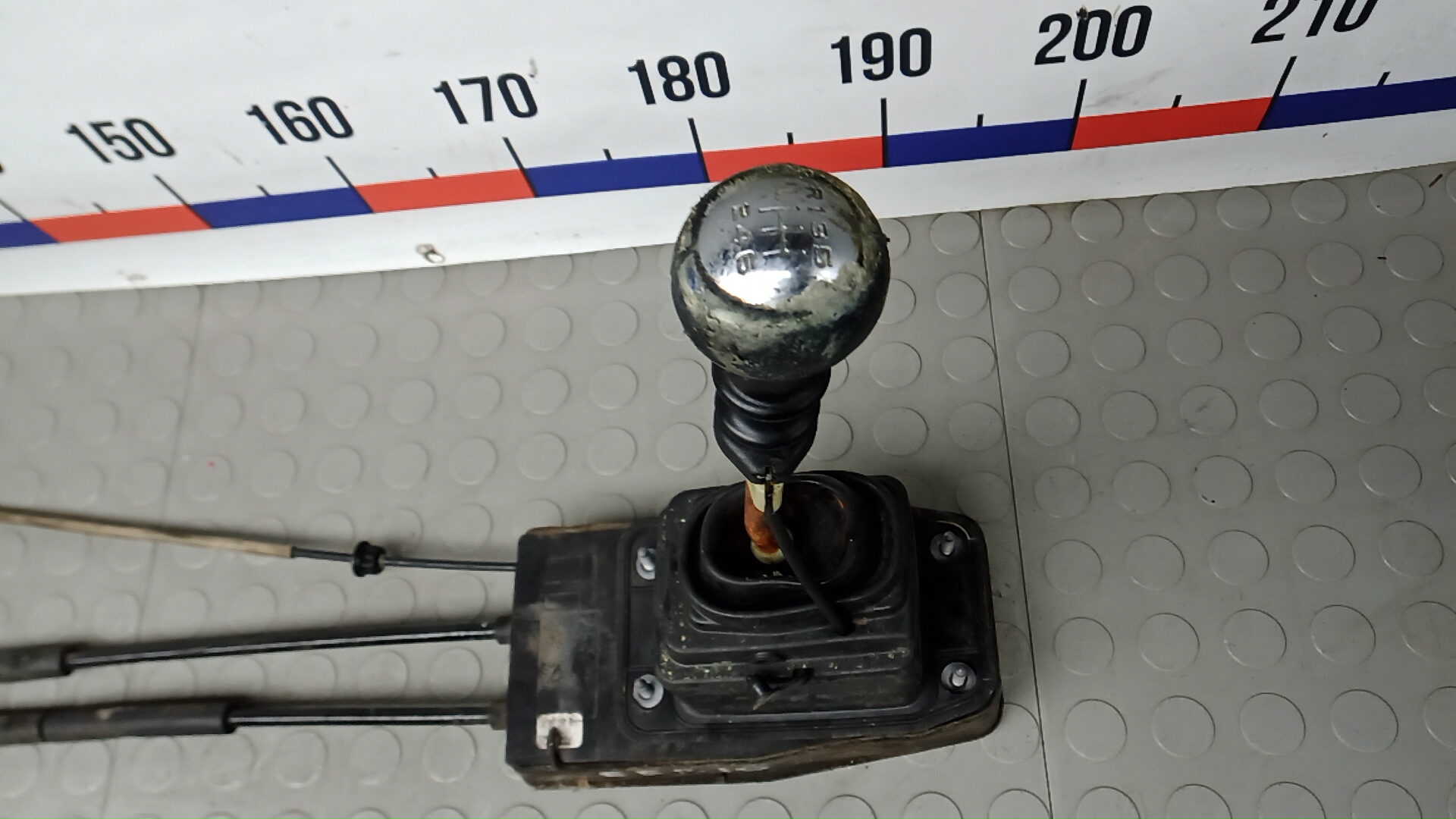 Кулиса МКПП / АКПП