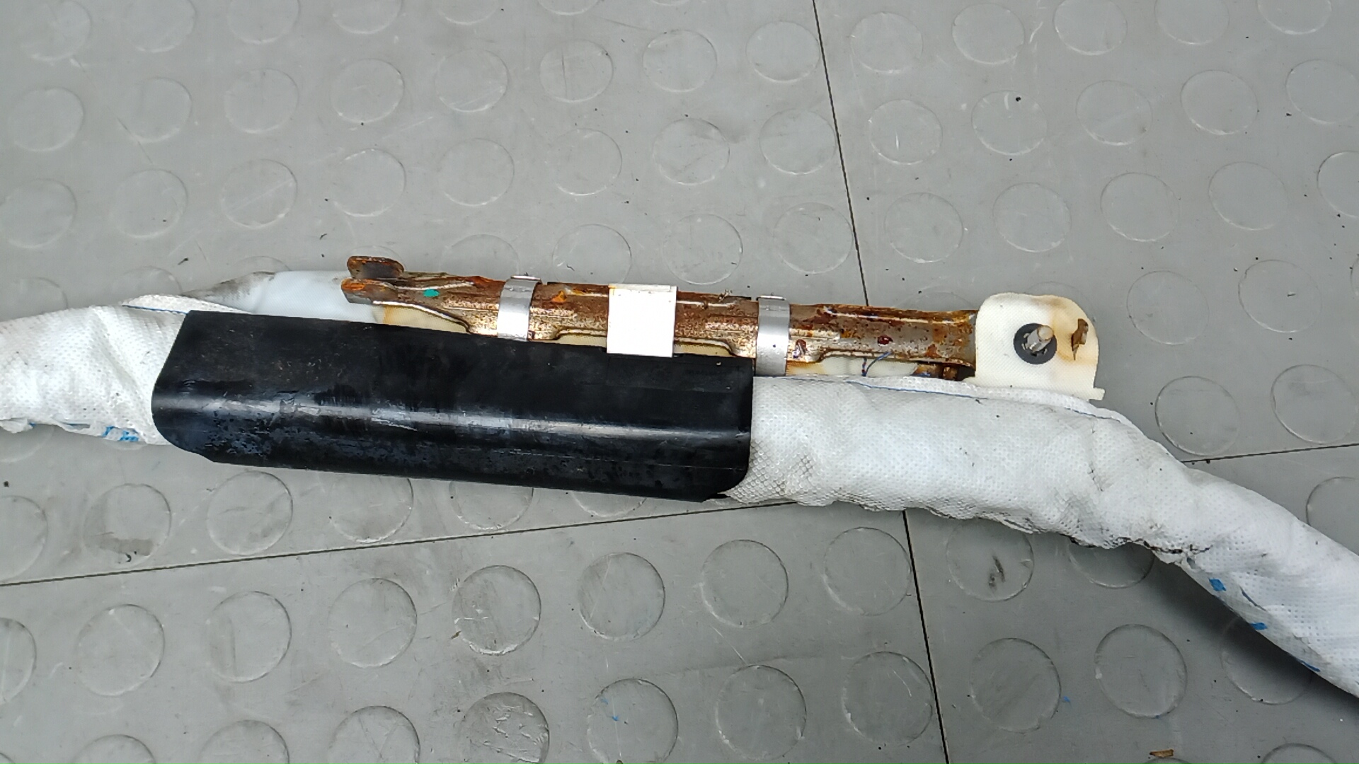 Подушка безопасности боковая (шторка)