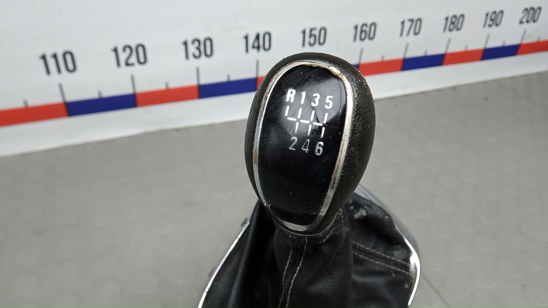 Кулиса МКПП / АКПП