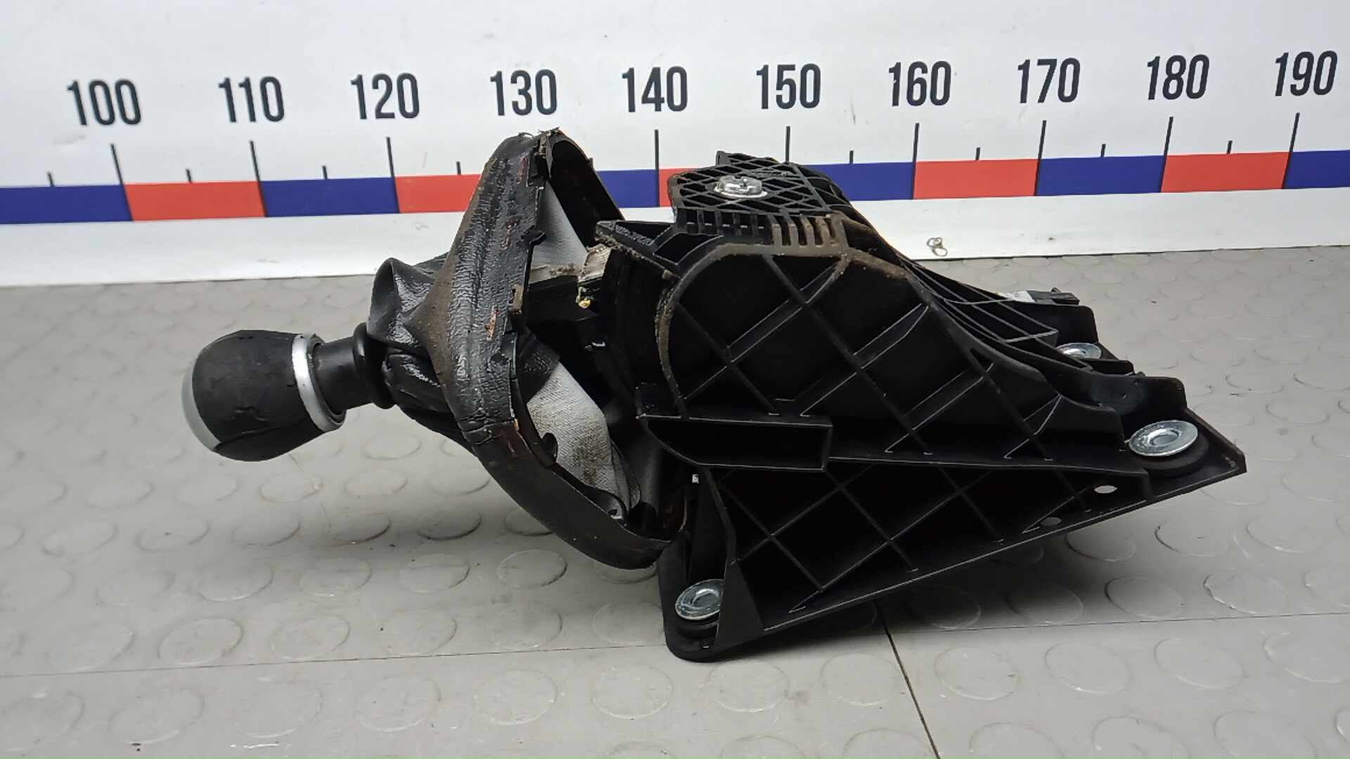 Кулиса МКПП / АКПП