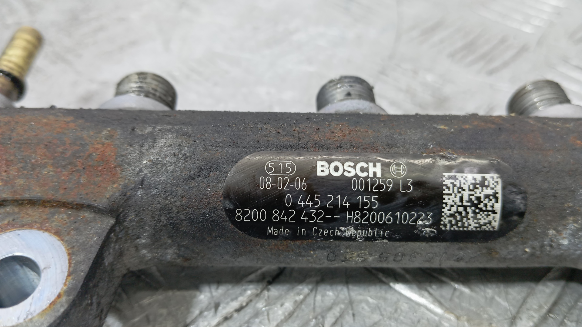 Рейка топливная (рампа)