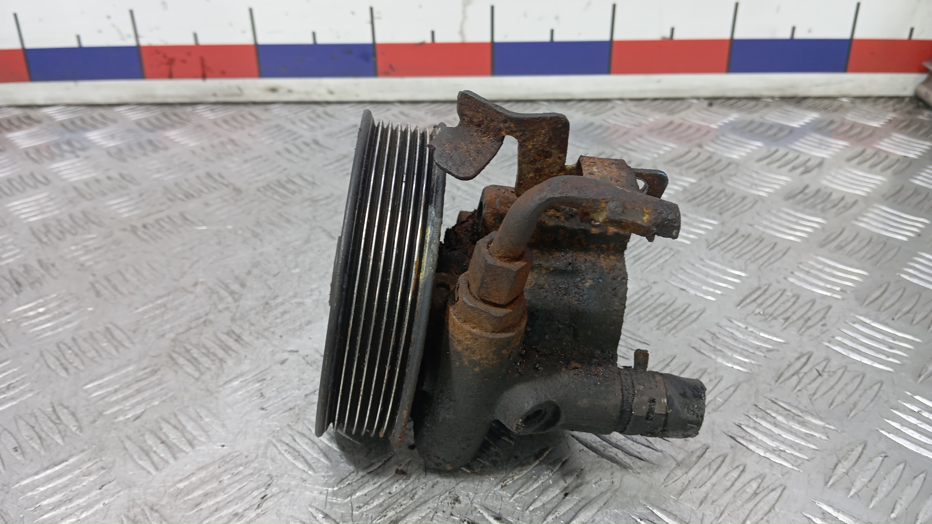 Насос ГУР (гидроусилитель руля)