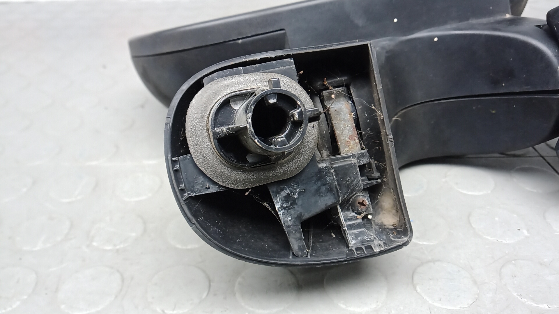 Зеркало правое электрическое