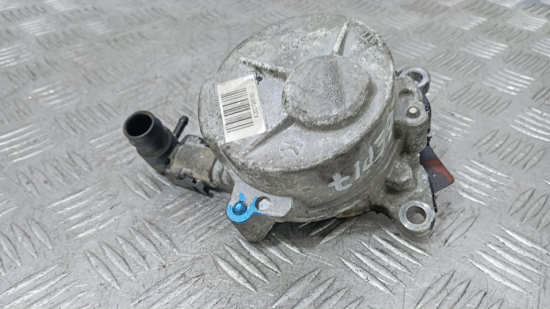 Насос вакуумный