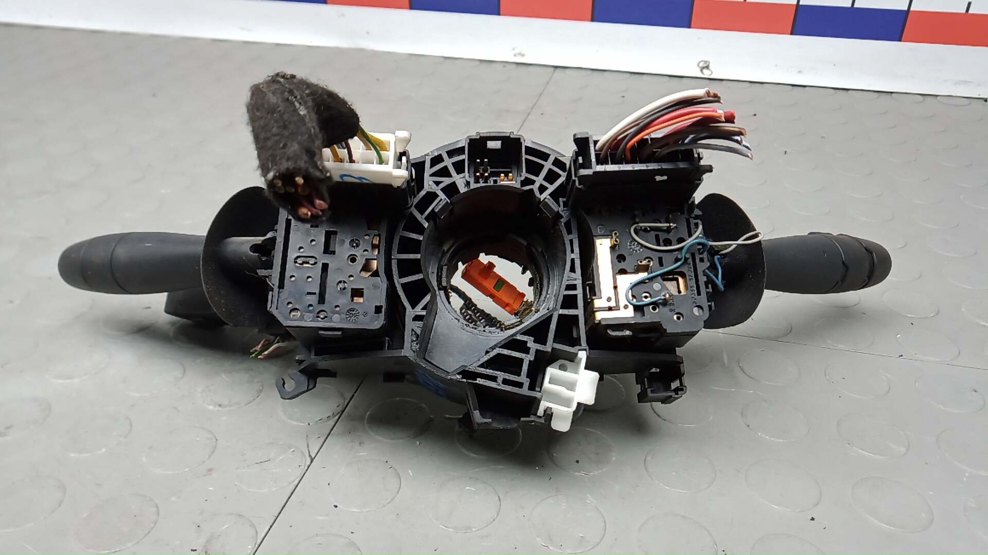 Переключатель подрулевой