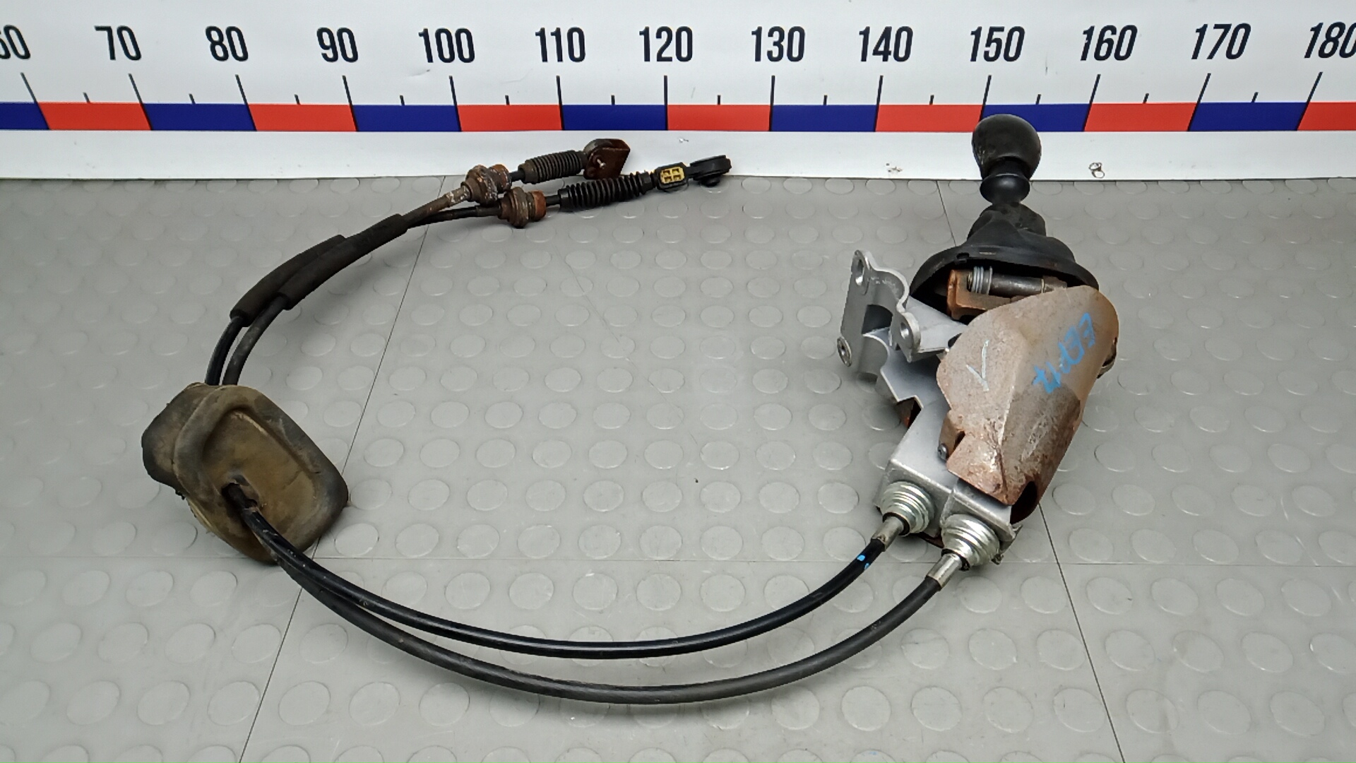 Кулиса МКПП / АКПП