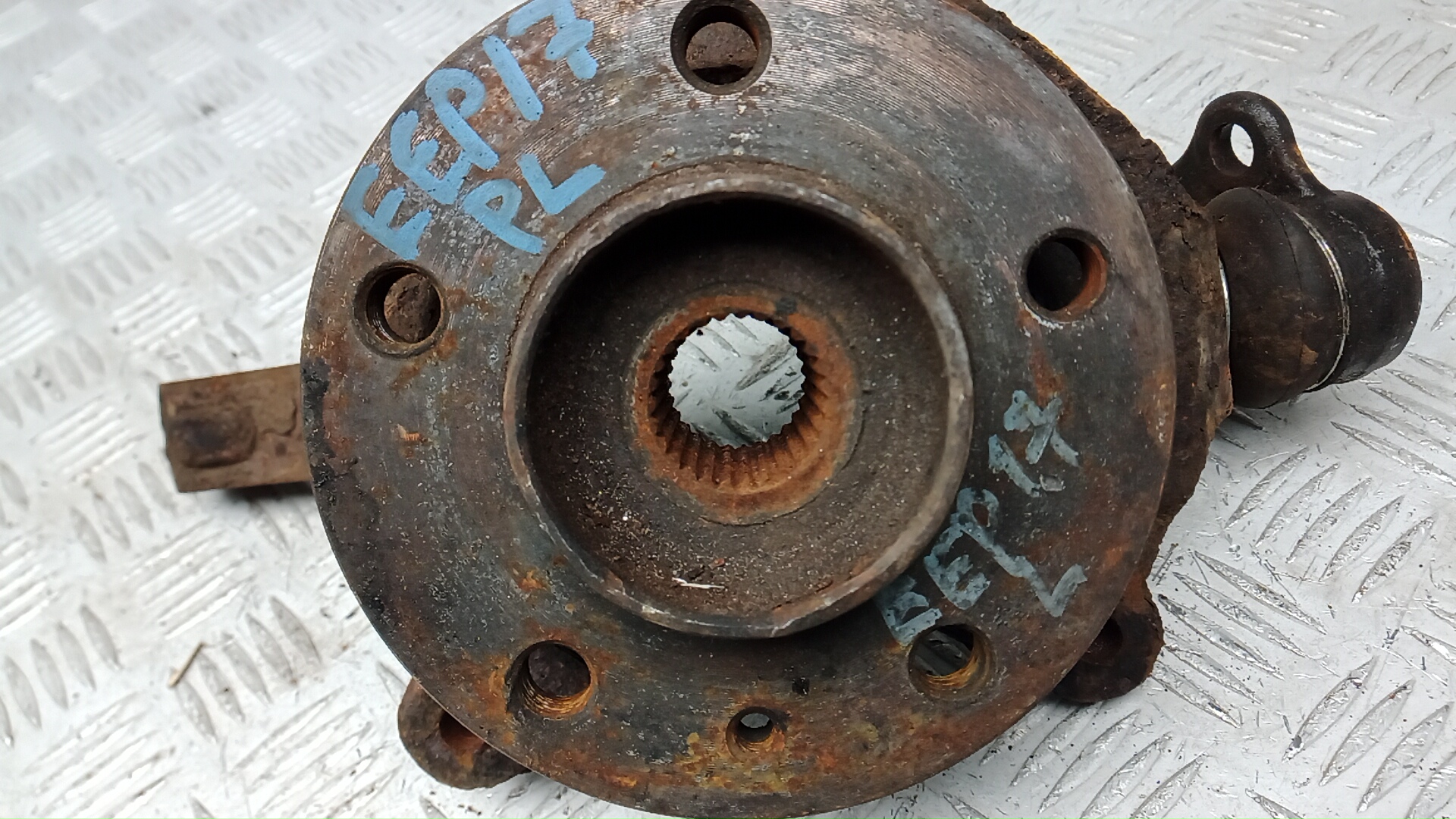 Ступица передняя