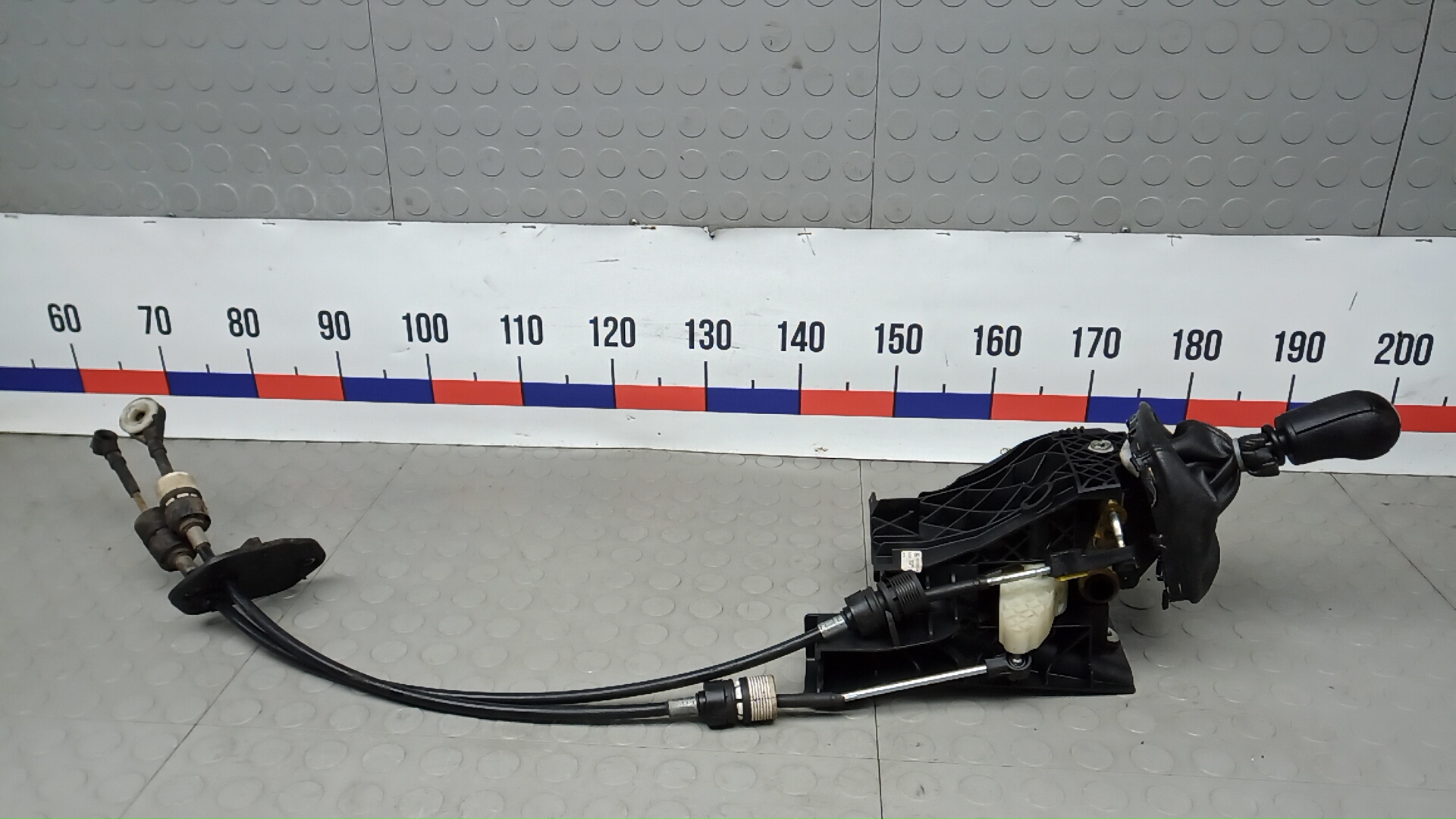 Кулиса МКПП / АКПП