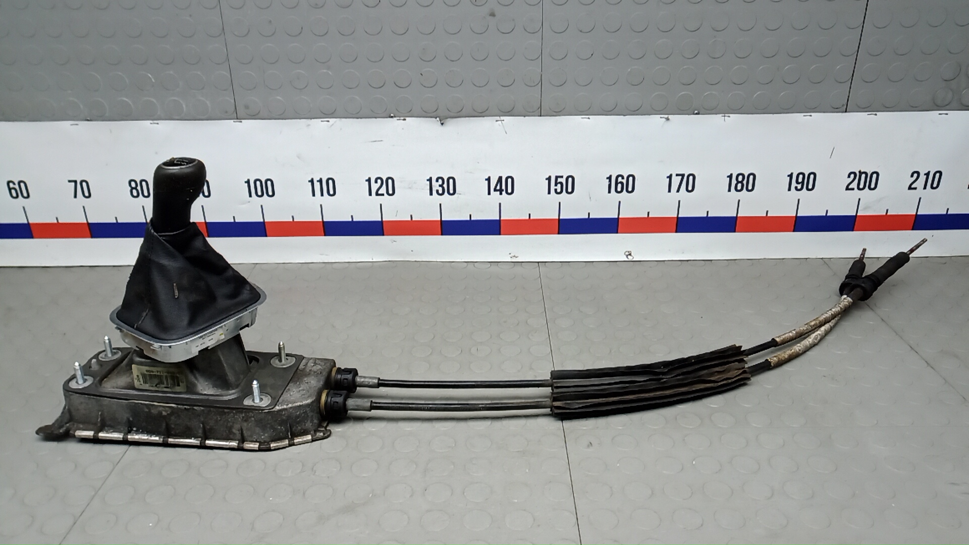 Кулиса МКПП / АКПП