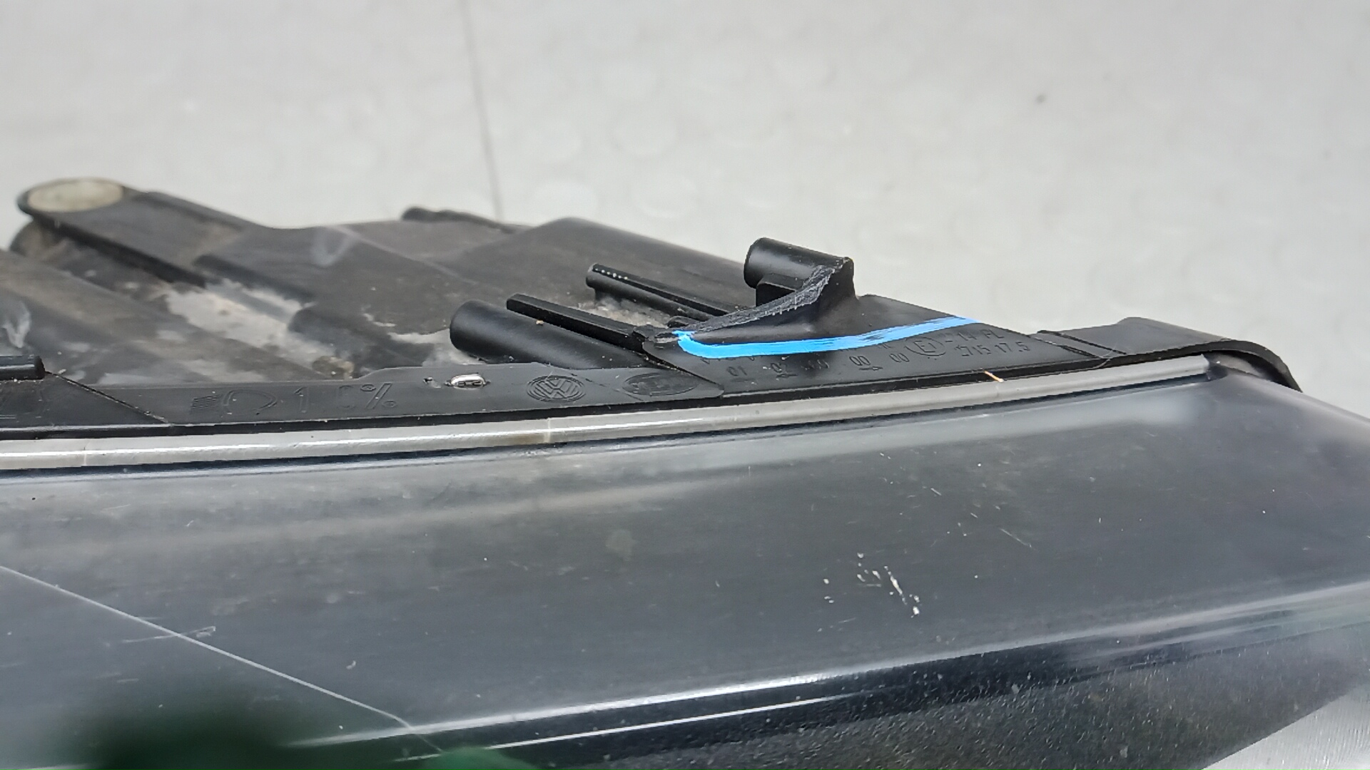 Фара правая