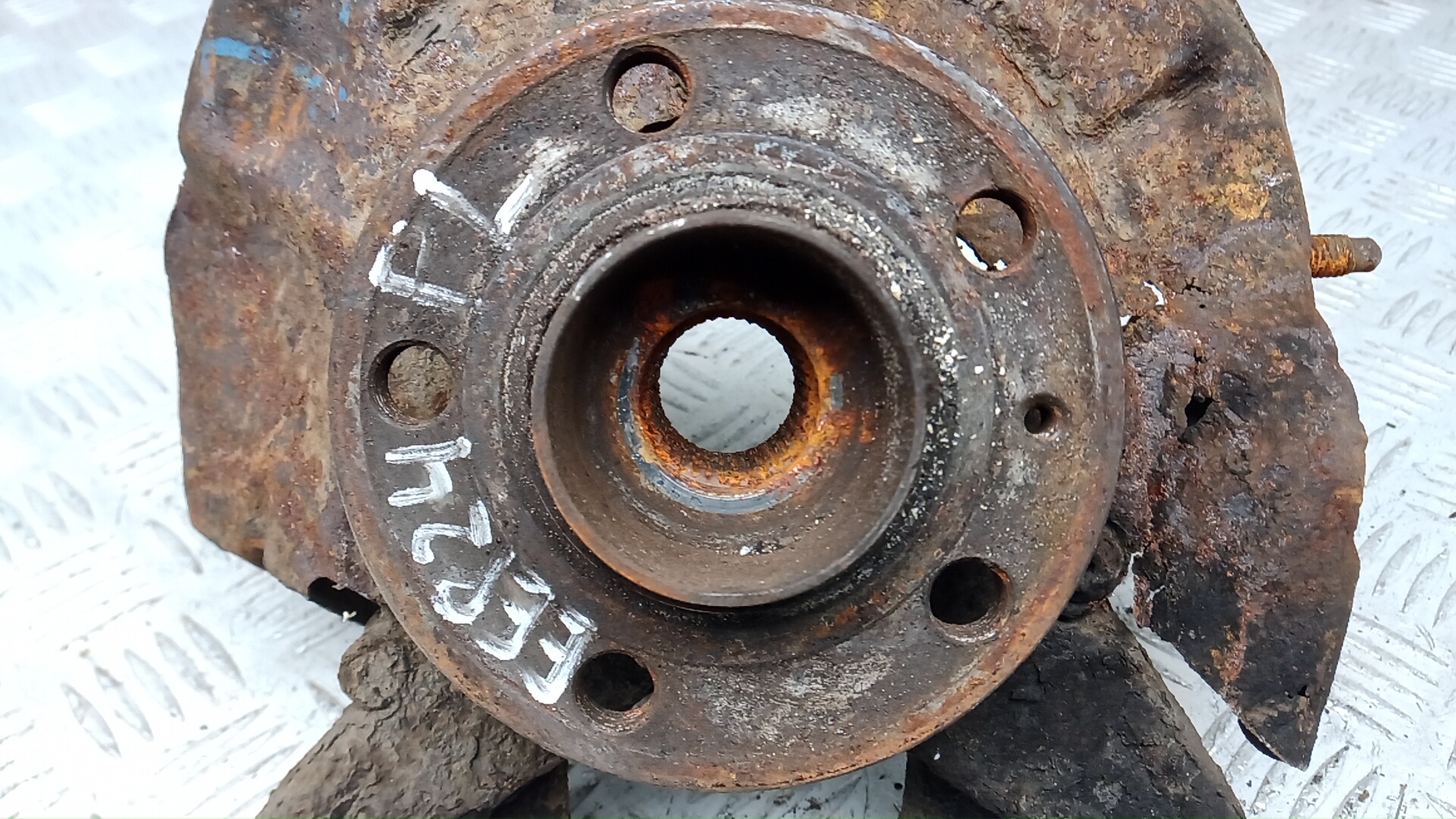 Ступица передняя