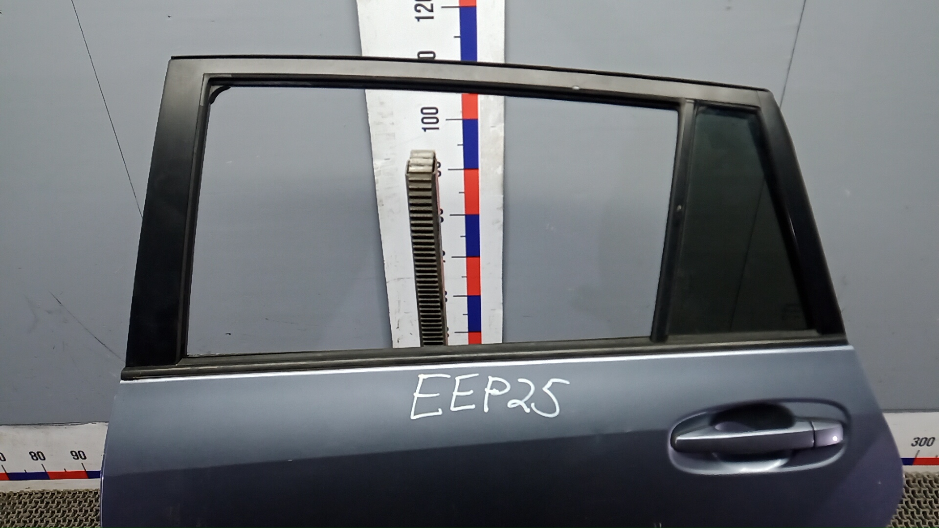 Дверь задняя левая